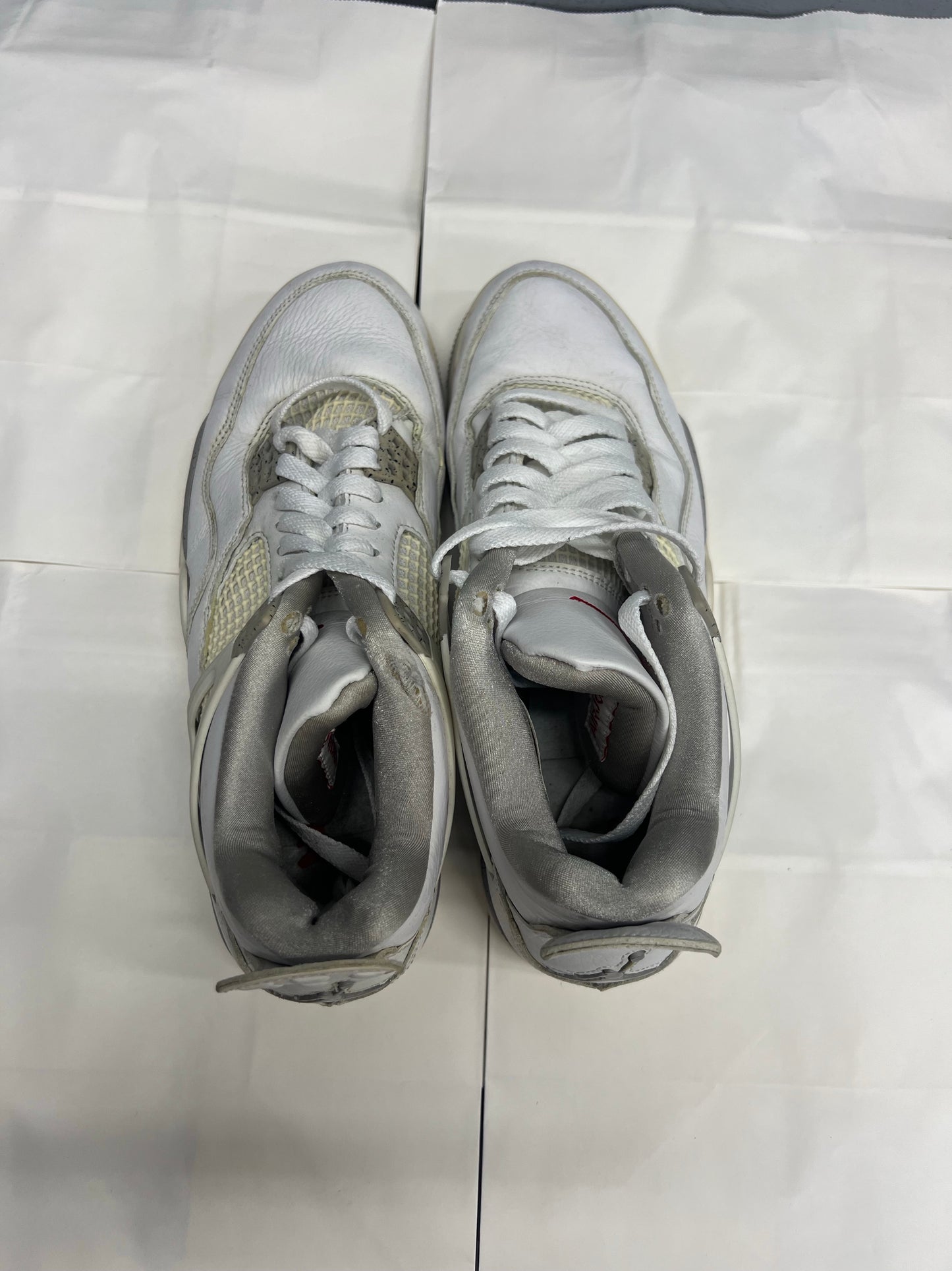 Used Air Jordan 4 Retro White Oreo Multiple Sizes