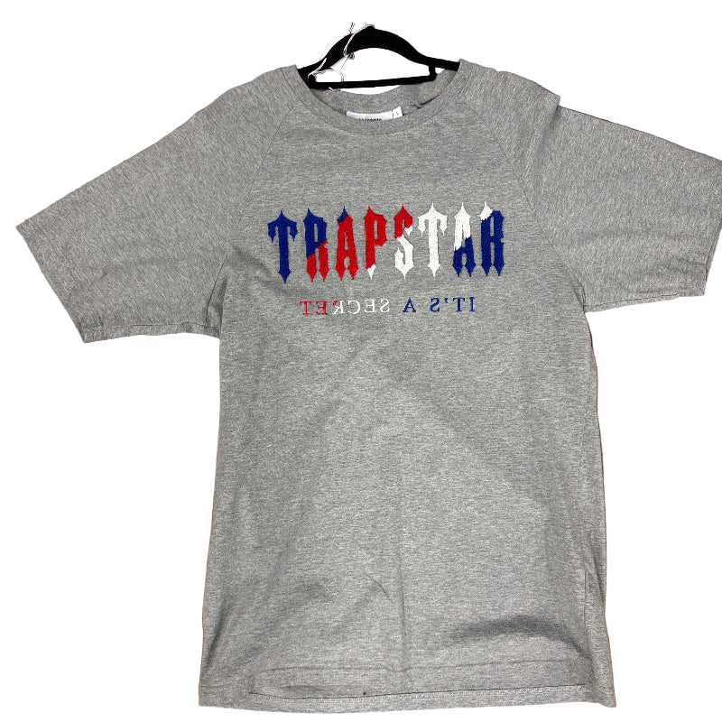 Used Decoded Grey Blue Red White T-Shirt L