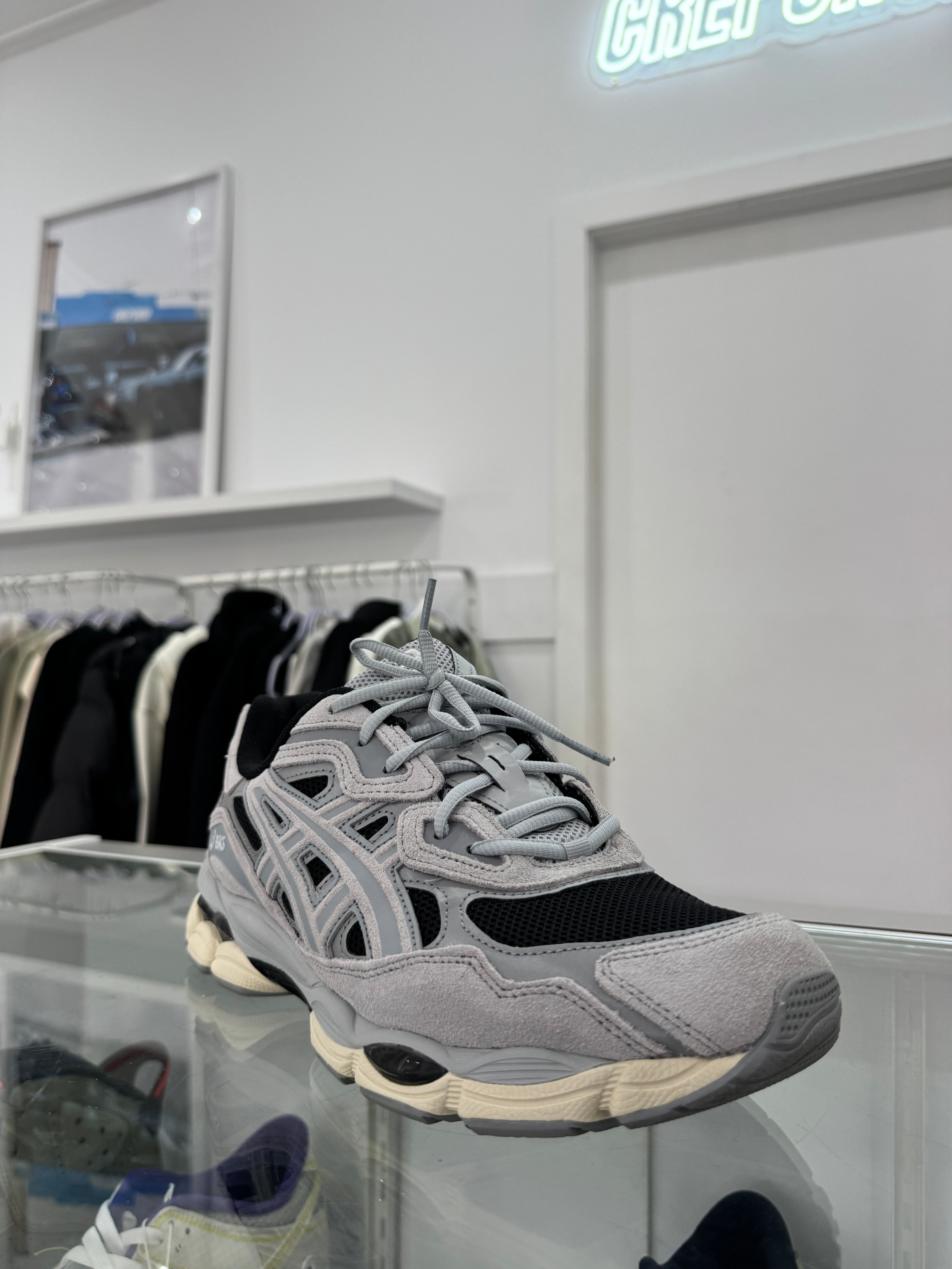 Used ASICS Gel-NYC Black Piedmont Grey