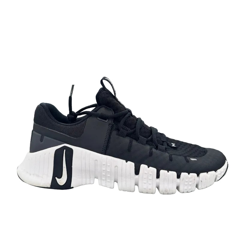 Used Nike Metcon 'Black/White'