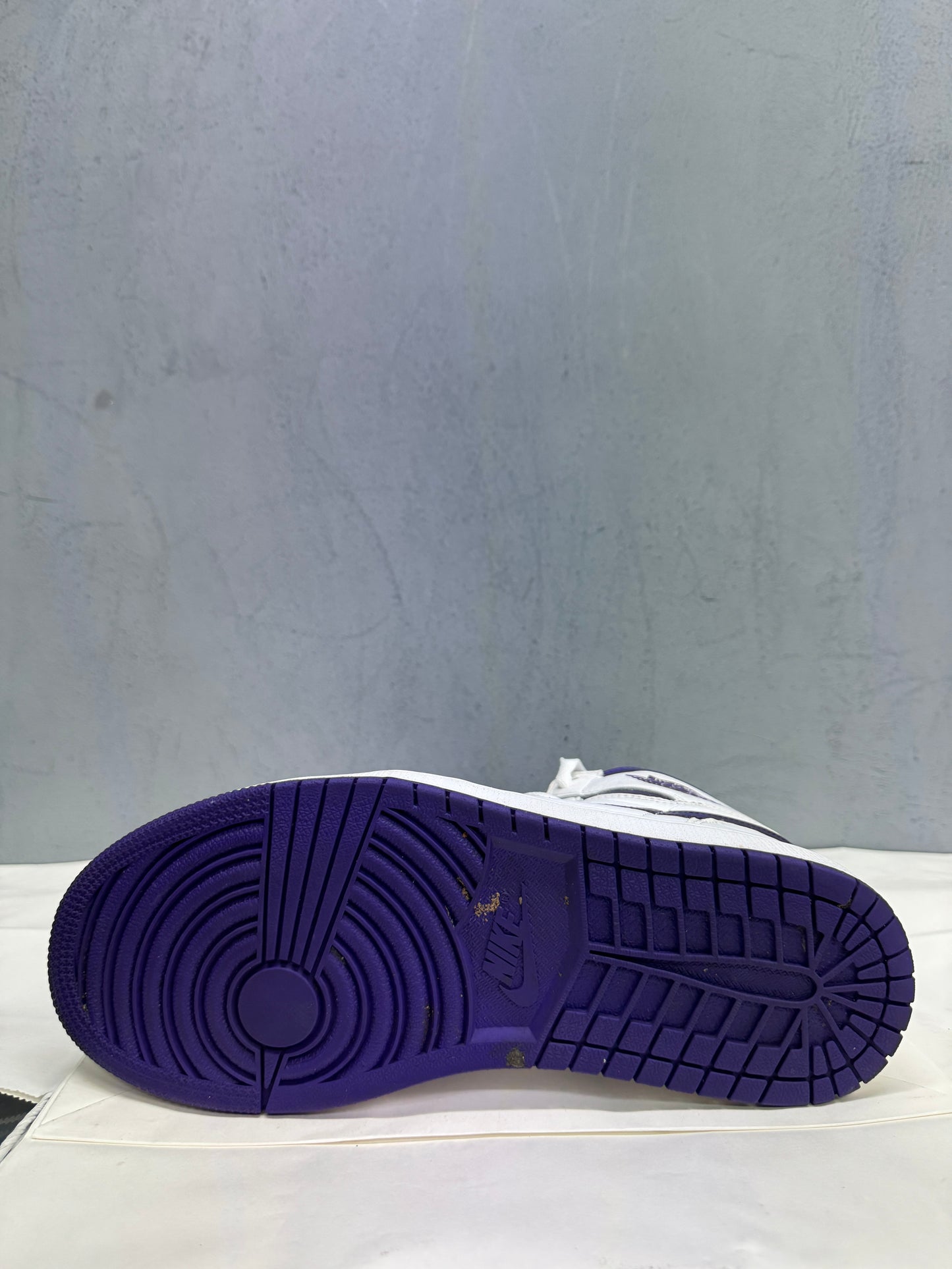 Used Jordan 1 Retro High White Court Purple US Men's 10 - Women's 11.5
