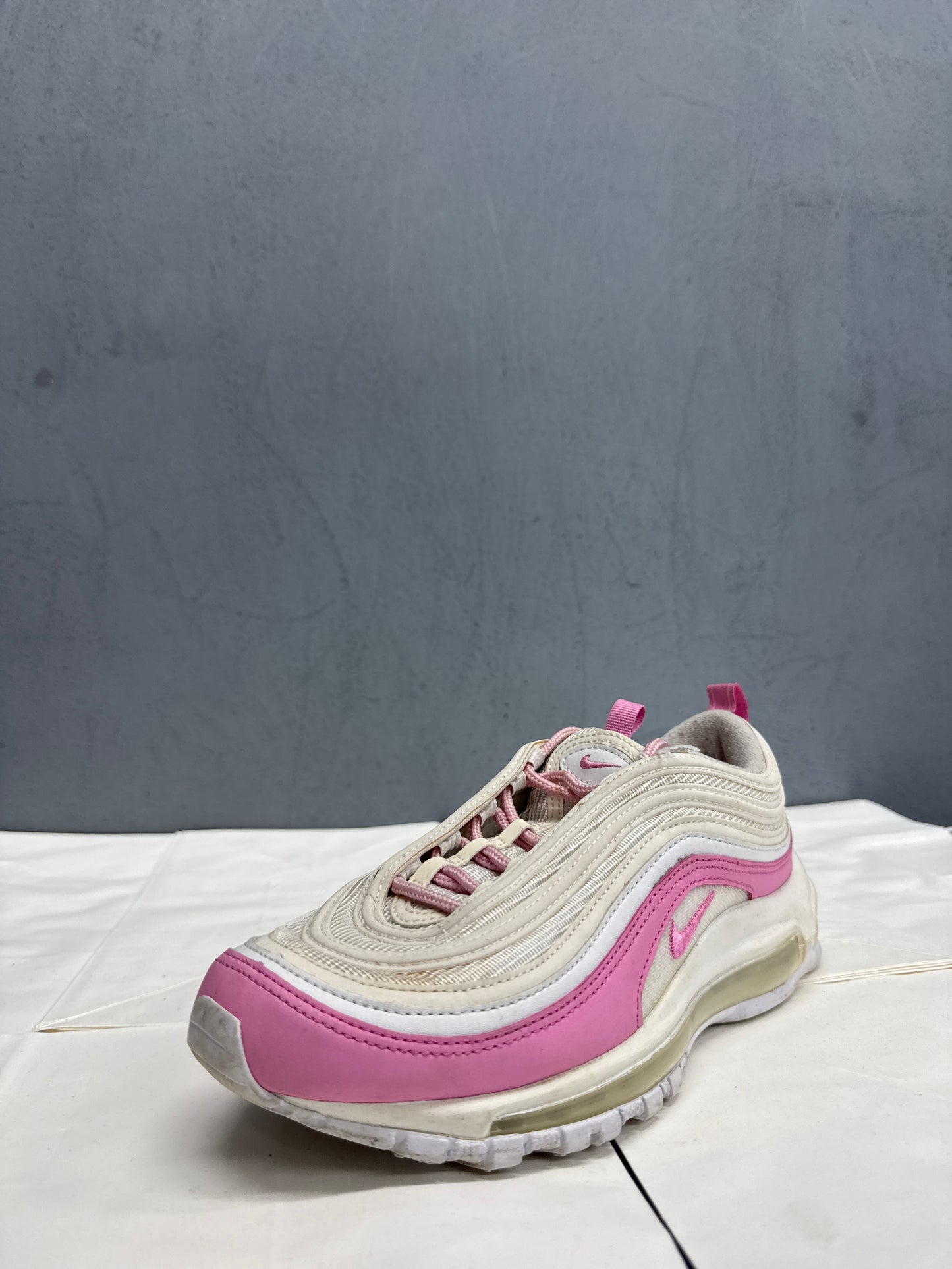 Used Air Max 97 Psychic Pink US Women's 6.5 - Men's 5