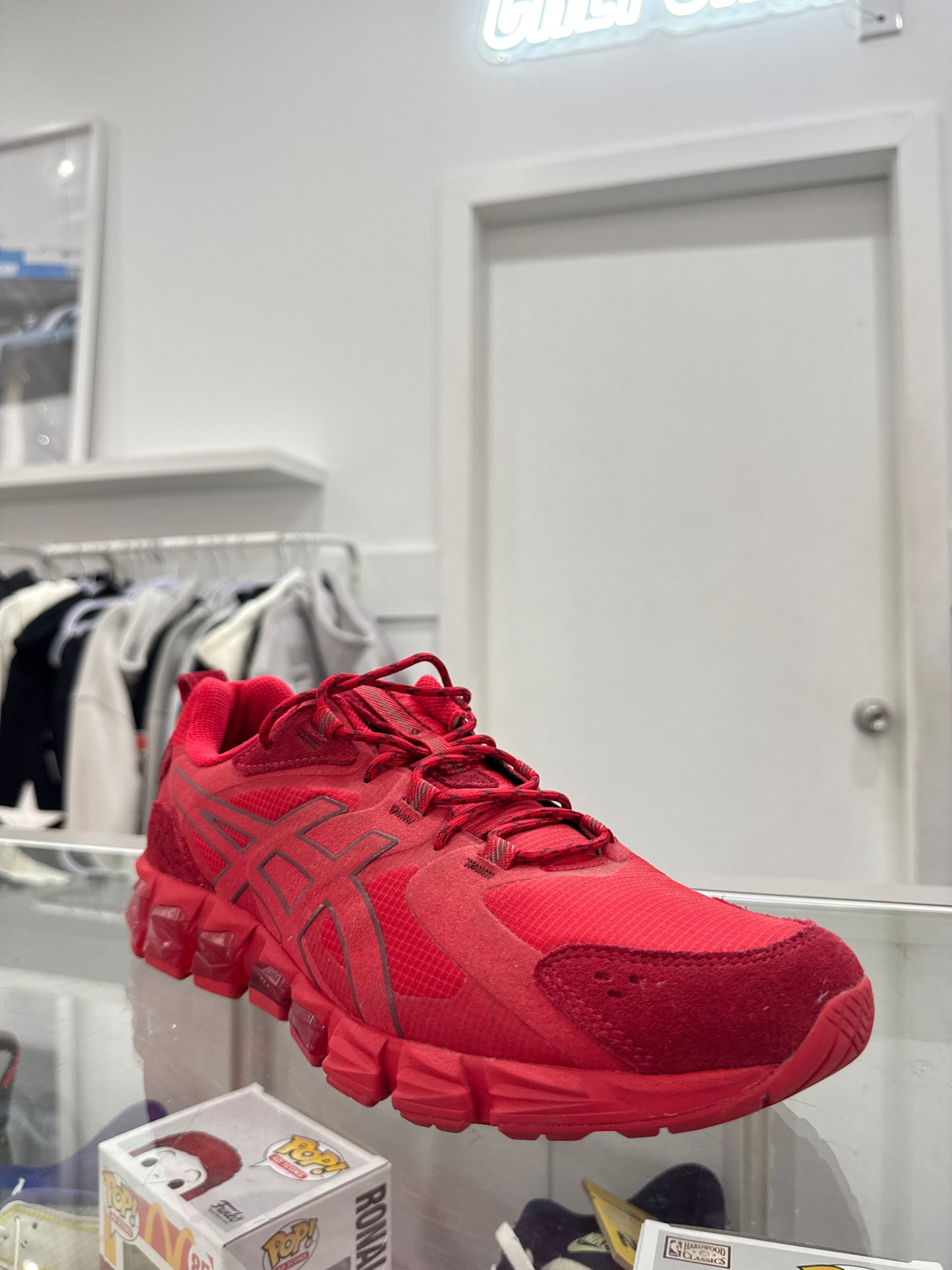 Used GEL-Quantum 180 6 Red