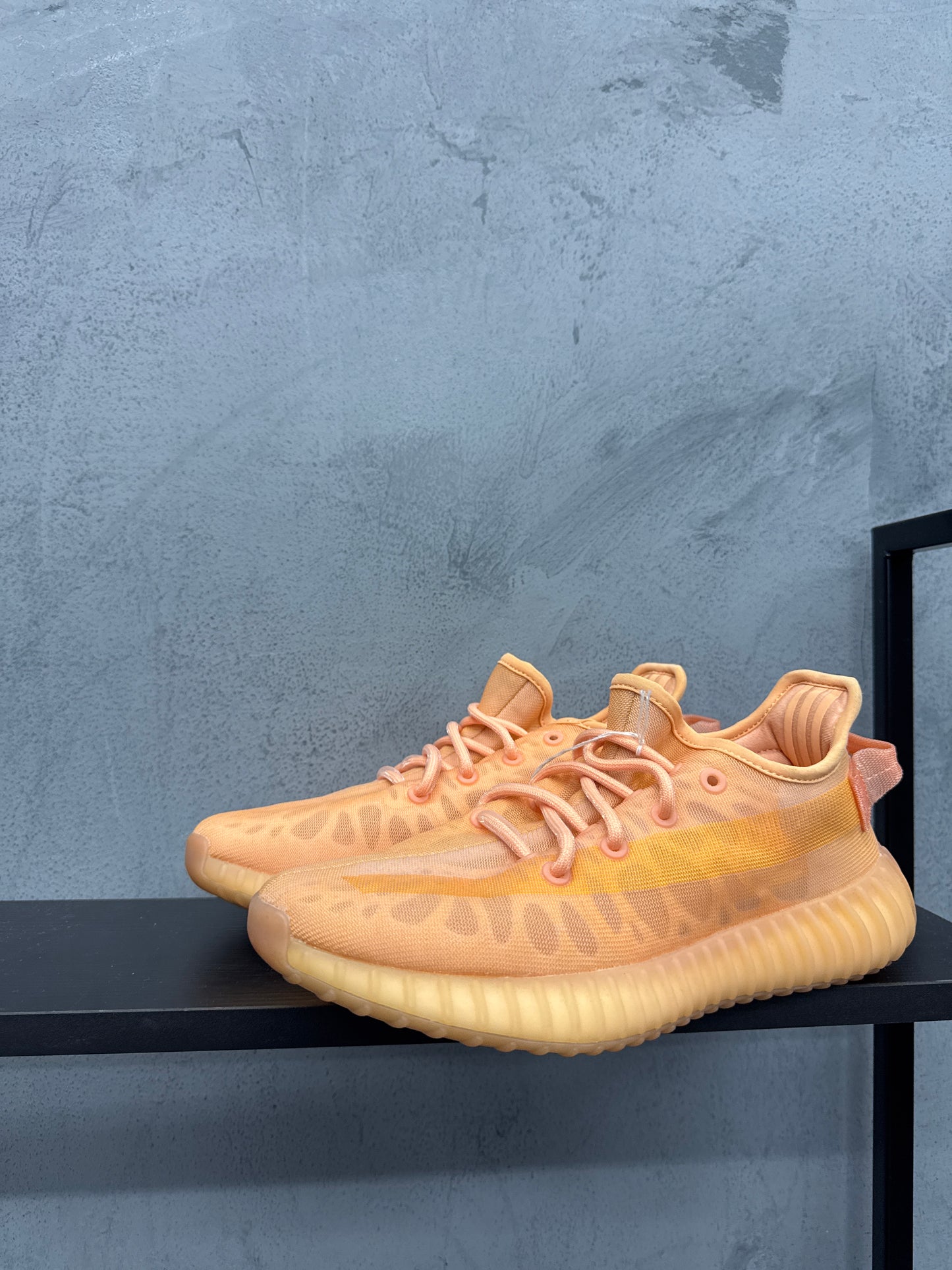 Used Yeezy 350 mono clay US Men's 5.5 - Women's 7