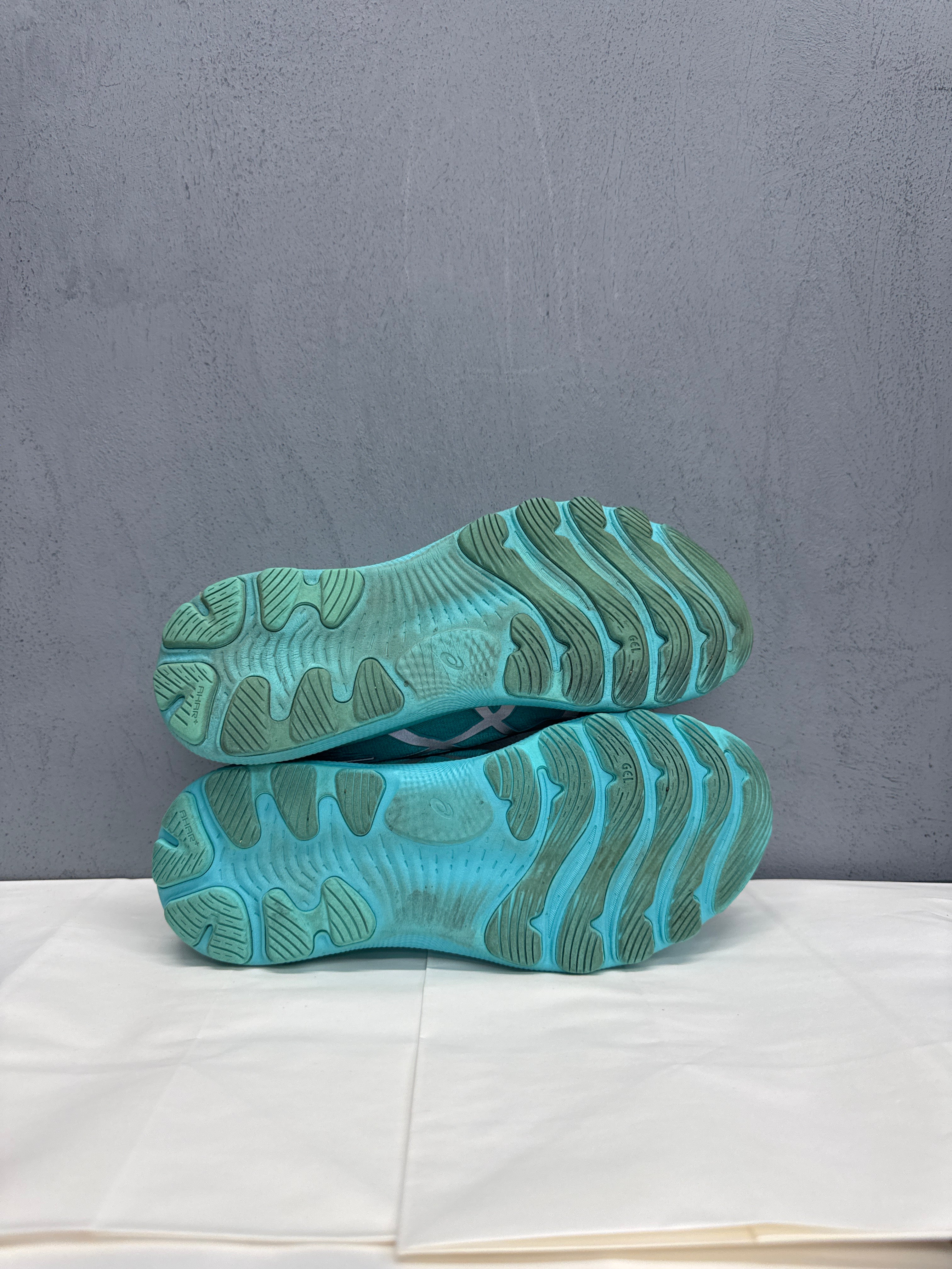 Used GEL-Nimbus 24 Lite-Show Blue Mint Women's