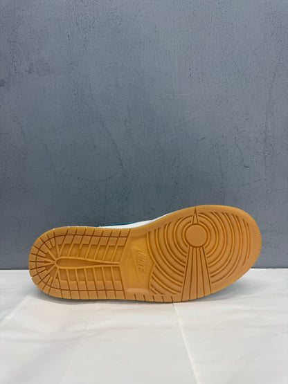 Used Air Jordan 1 Low Barcelona US Men's 9.5 - Women's 11