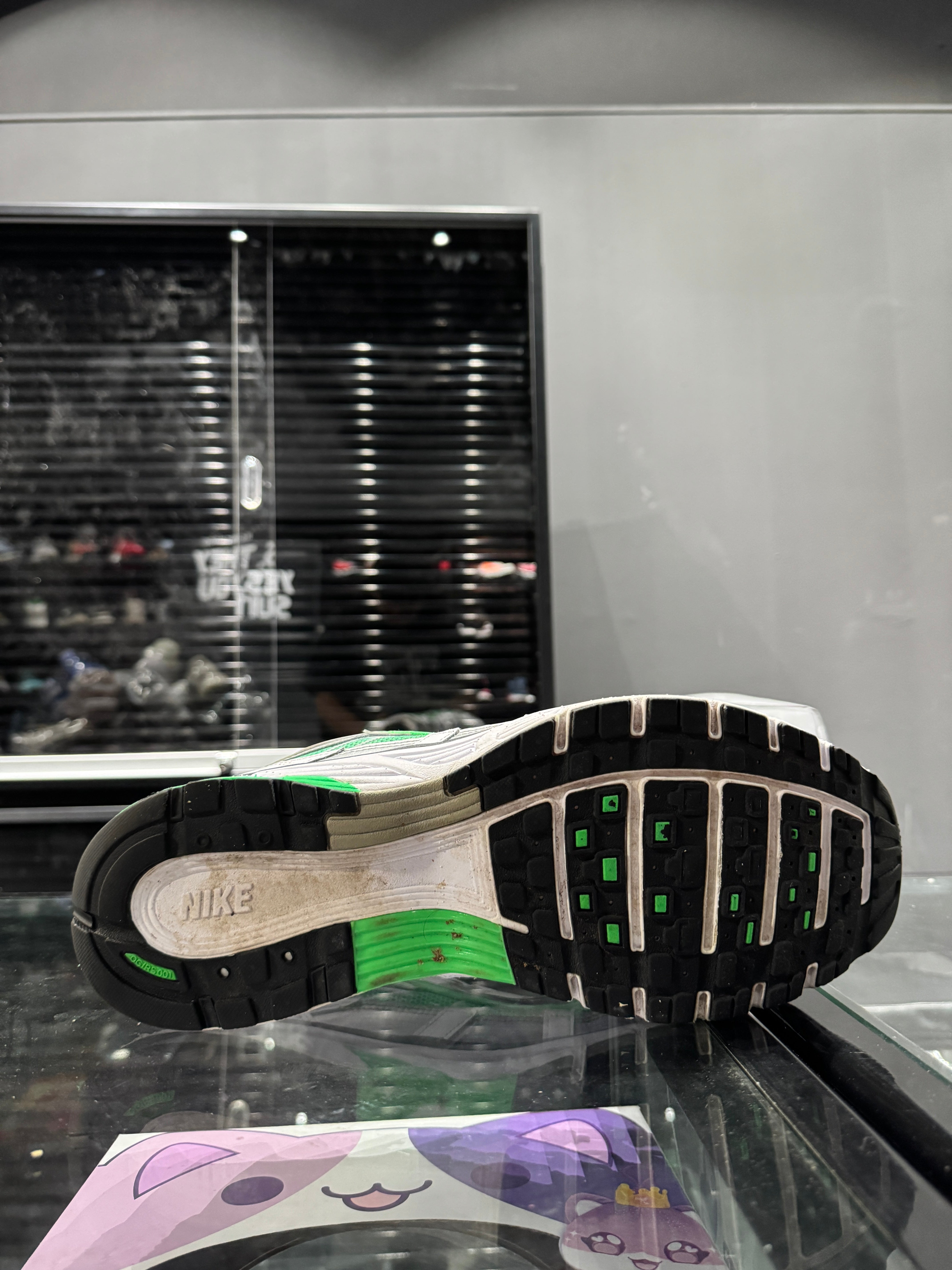 Used Nike P-6000 White Spring Green