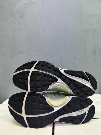 Used Air Presto Mica Green Black White US Men's 12 - Women's 13.5