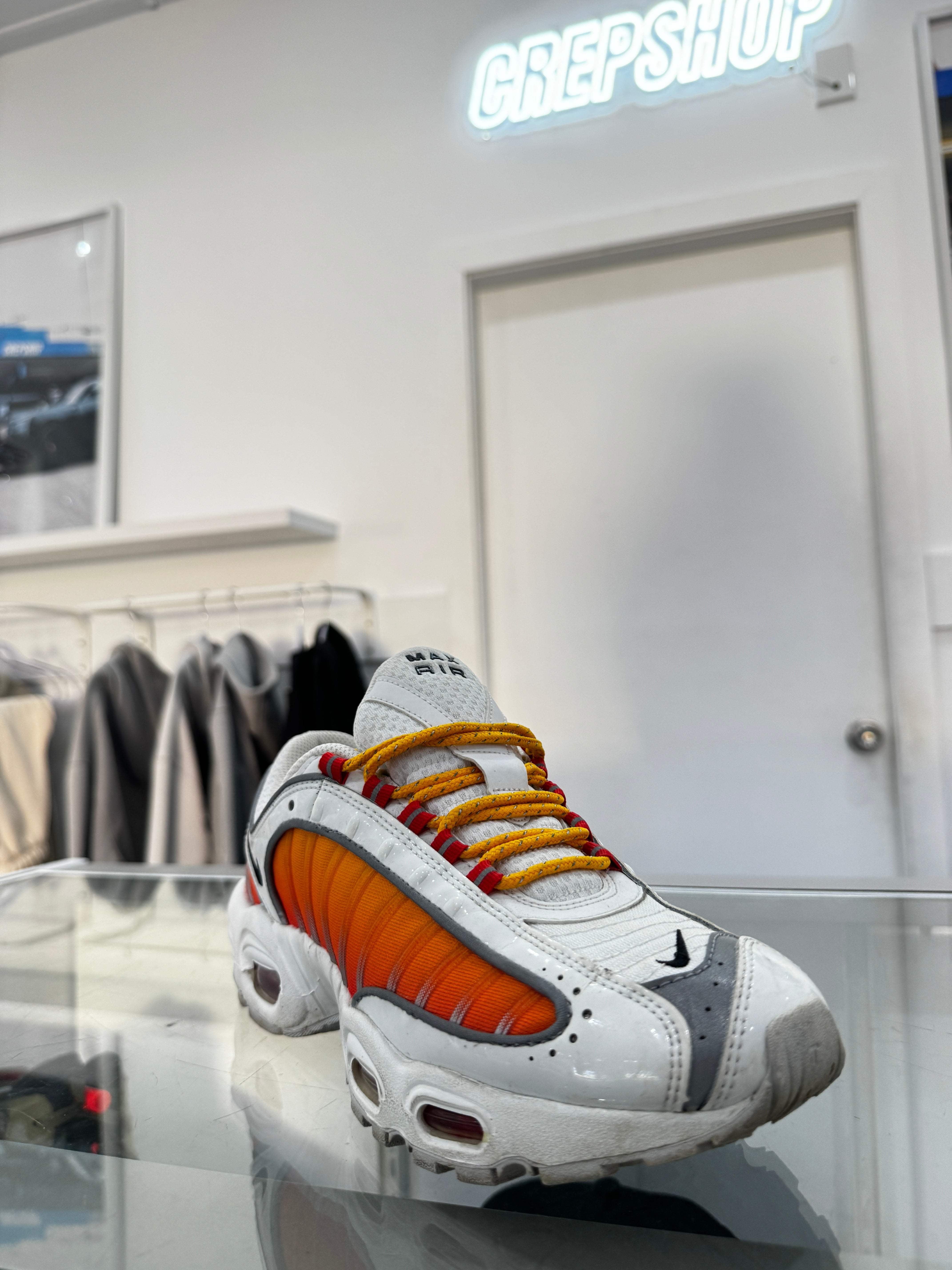 Used Nike Air Max Tailwind Orange White