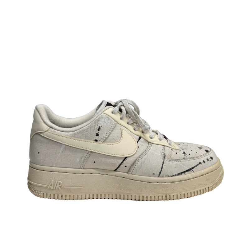 Used Air Force 1 White Abstract Arts Womens