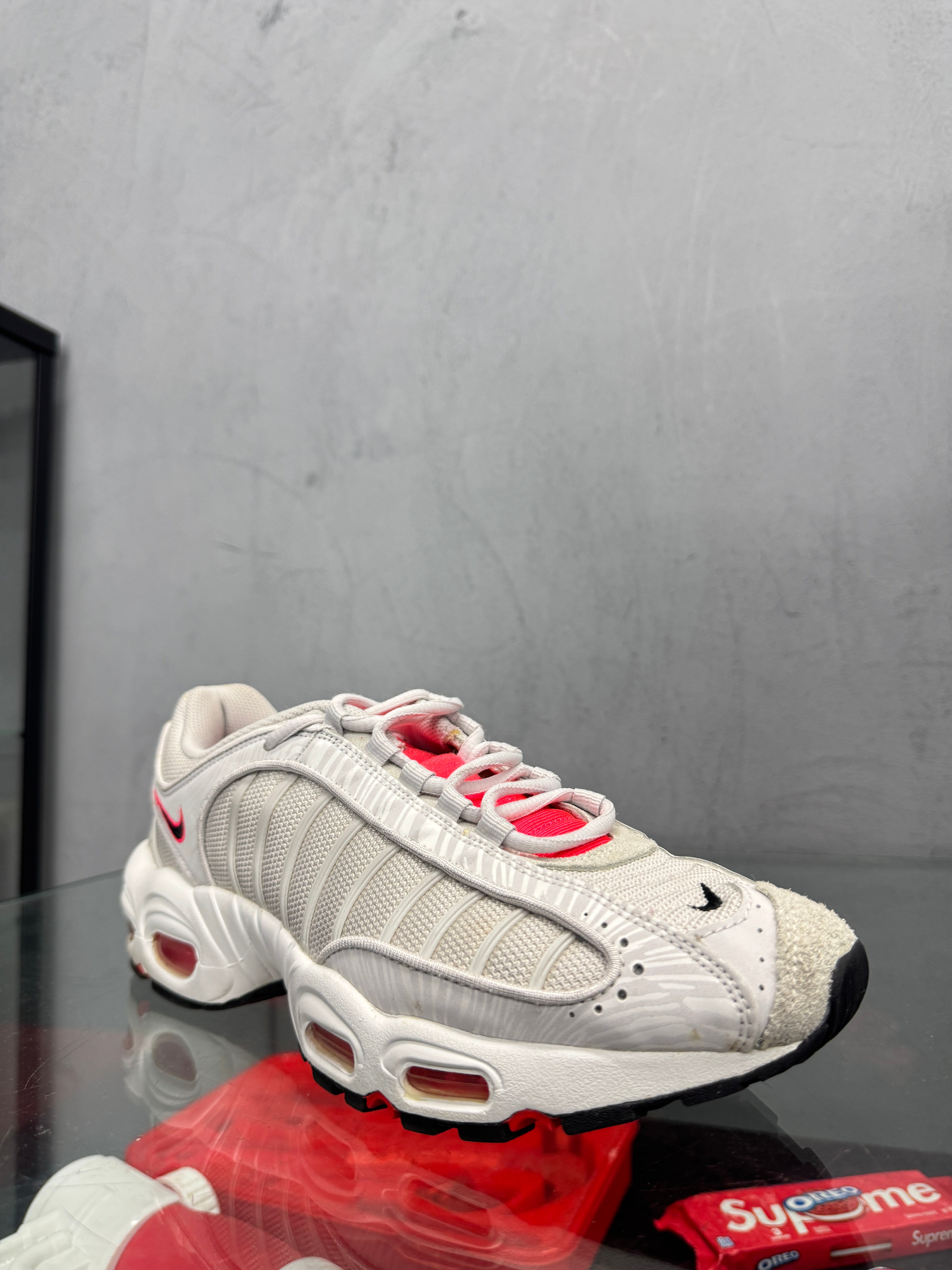 Used Nike Air Max Tailwind 4 Crimson
