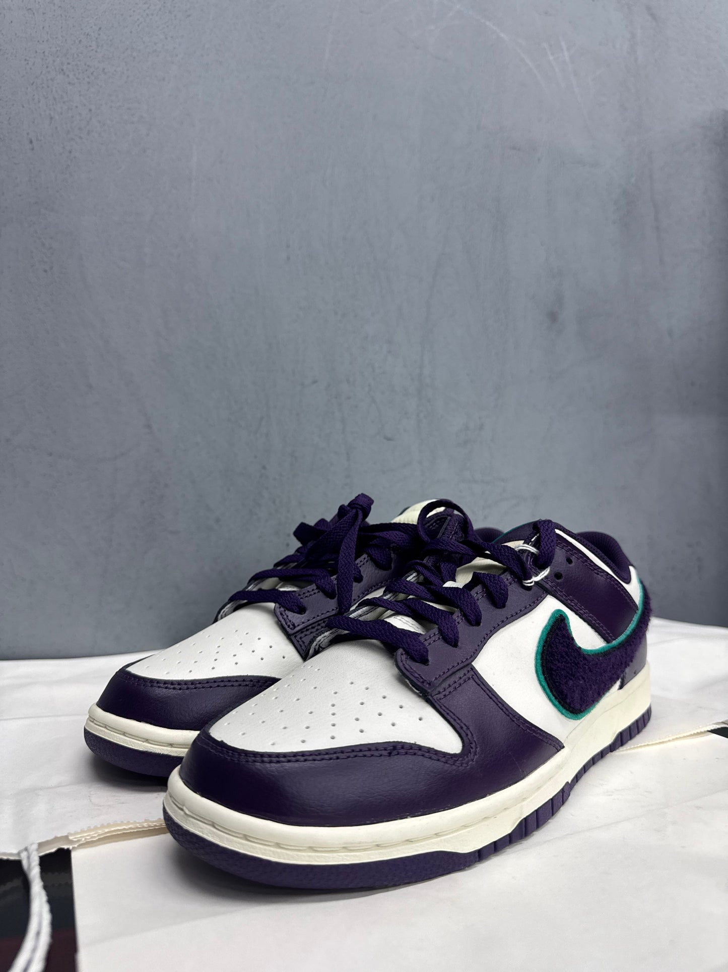 Used Dunk Low Chenille Swoosh Sail Grand Purple US Men's 8.5 - Women's 10