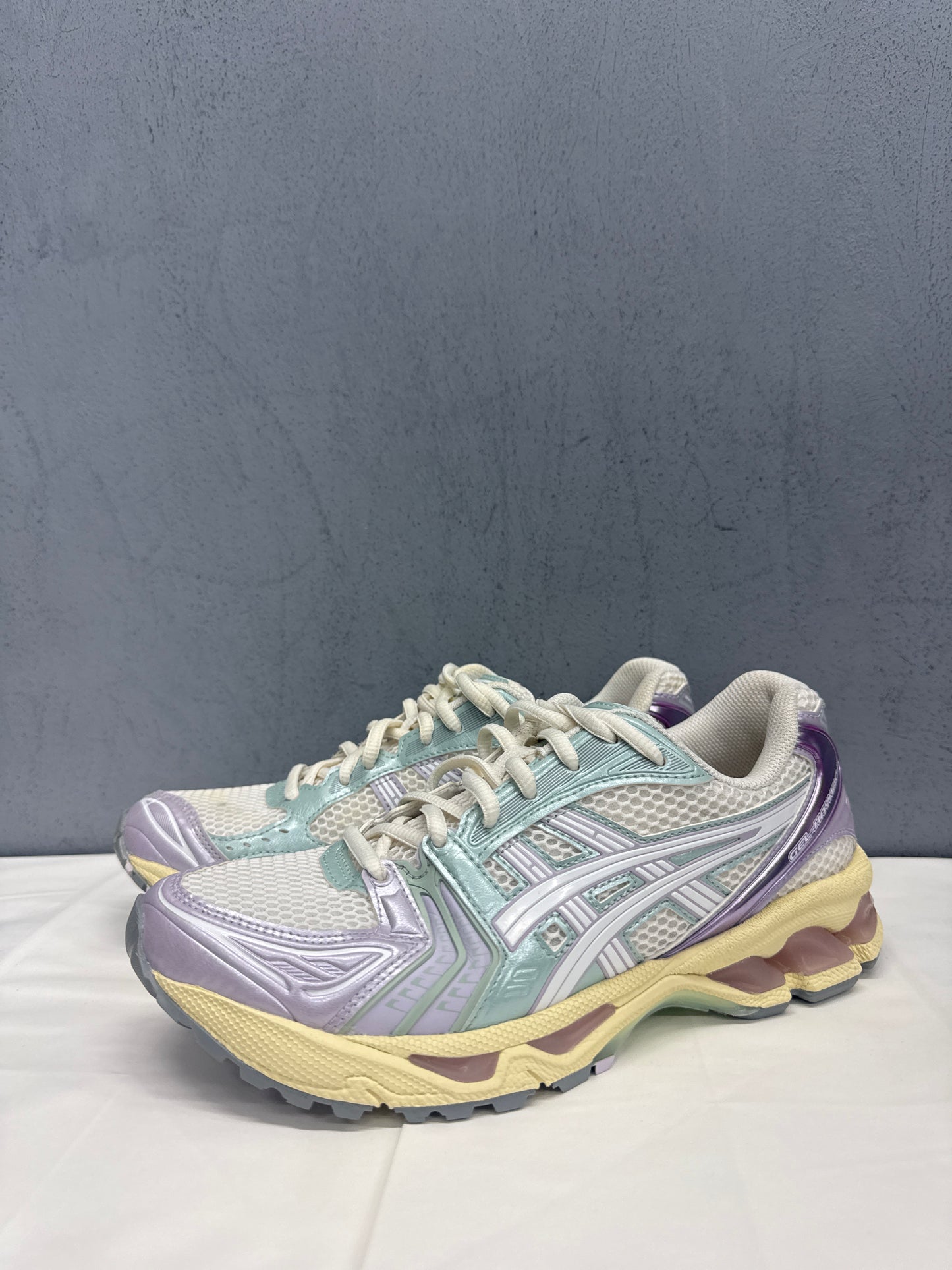 Used GEL-Kayano 14 Cream Purple US Men's 6.5 - Women's 8