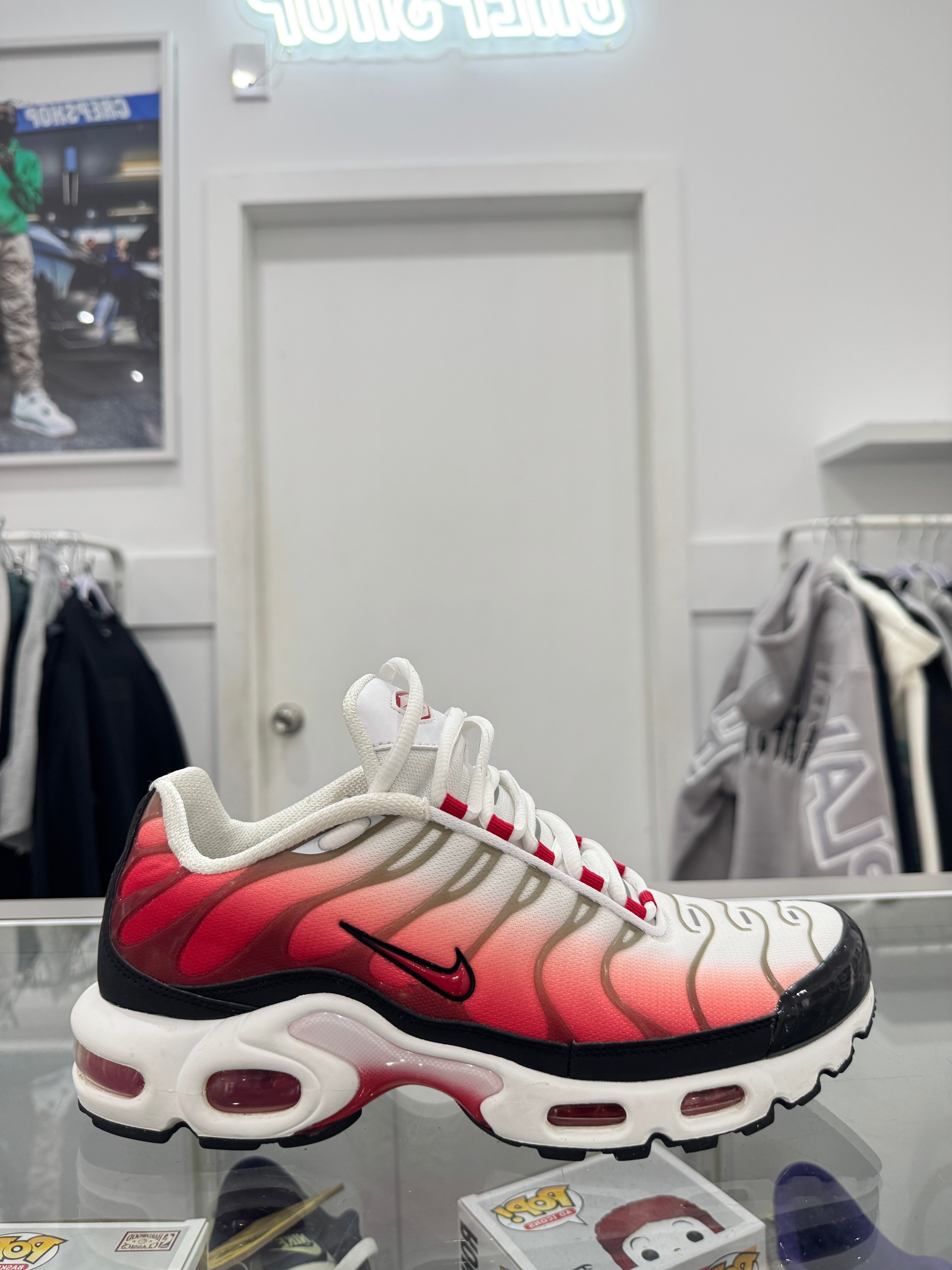 Used Nike Air Max Plus TN 'White Black University Red'