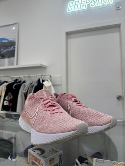 Used Nike Infinity React Pink White