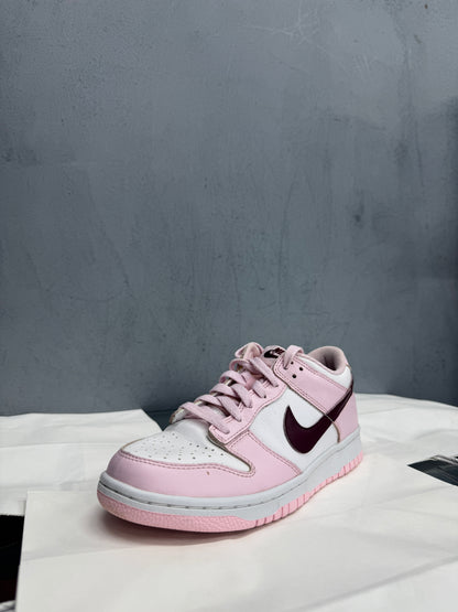 Used Dunk Low Pink Foam Red White GS US 6Y - Women's 7.5