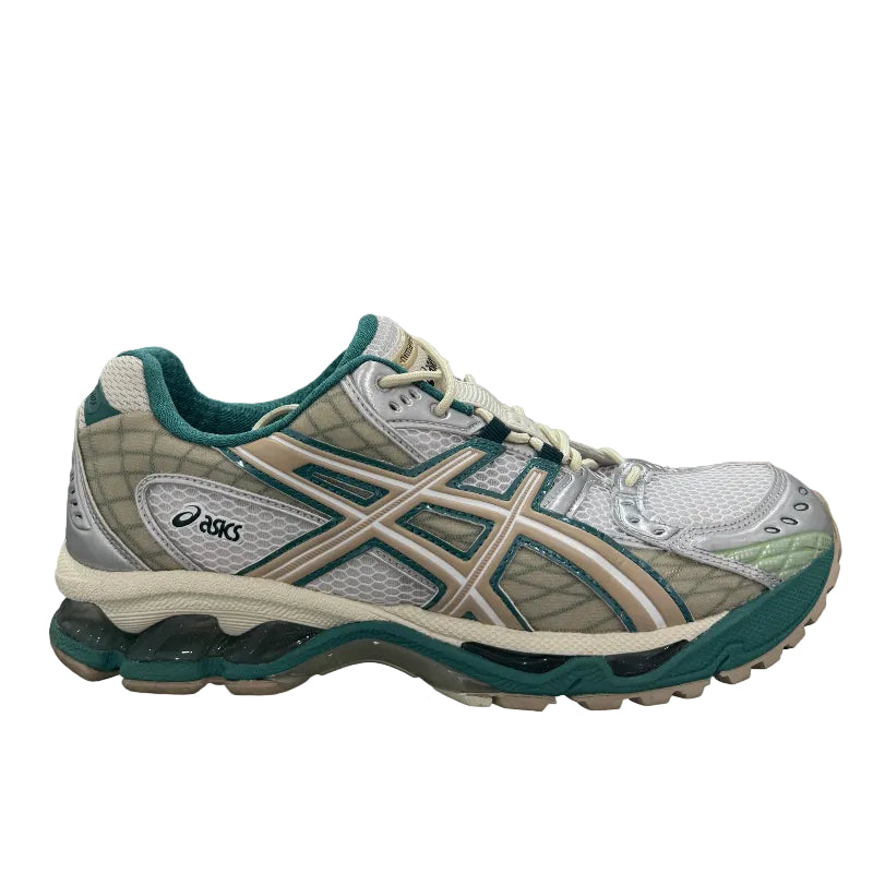 Used ASICS Gel-Nimbus 10.1 White Rainy Lake