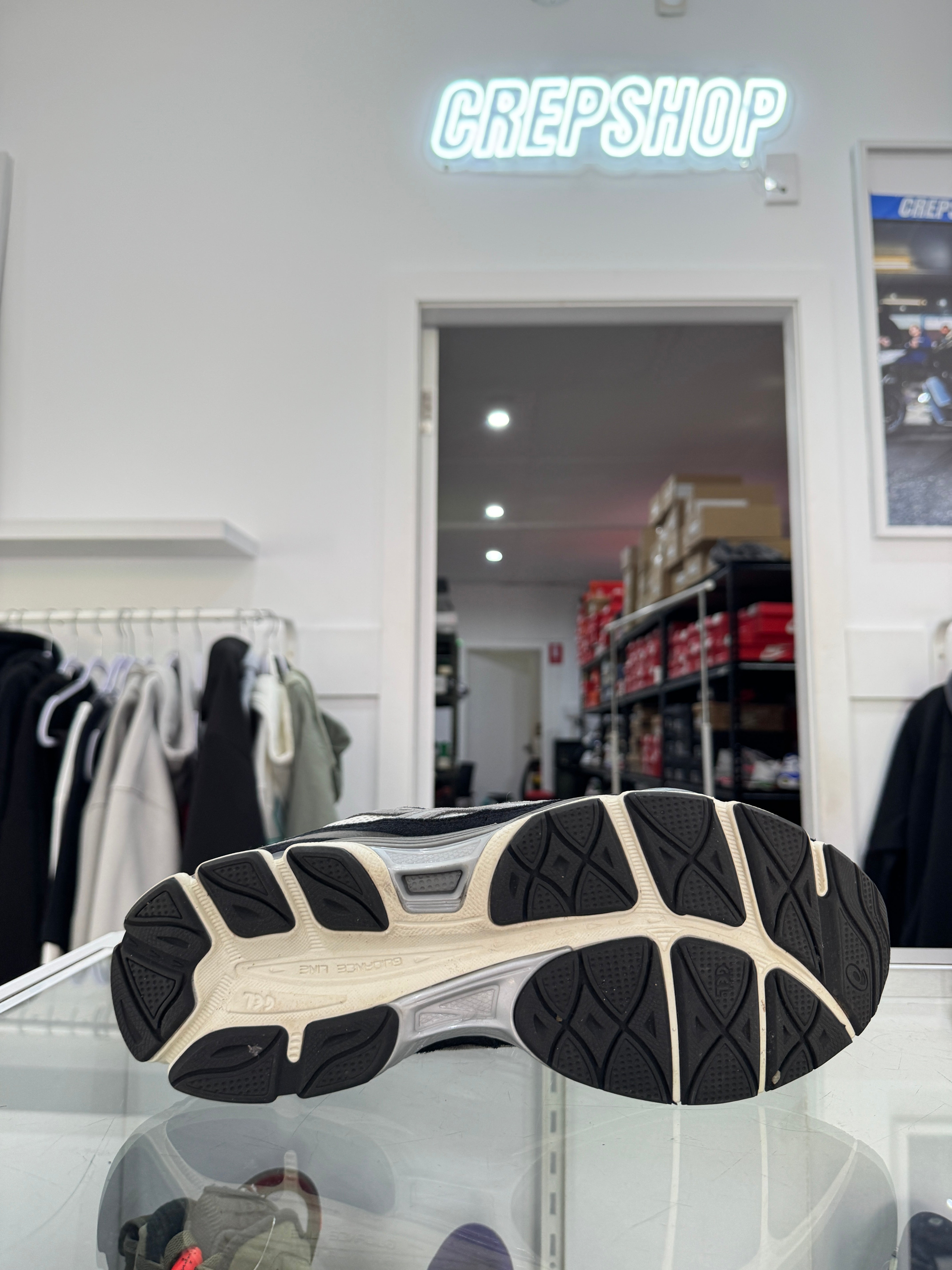 Used Mens ASICS Gel NYC Ivory Clay Grey