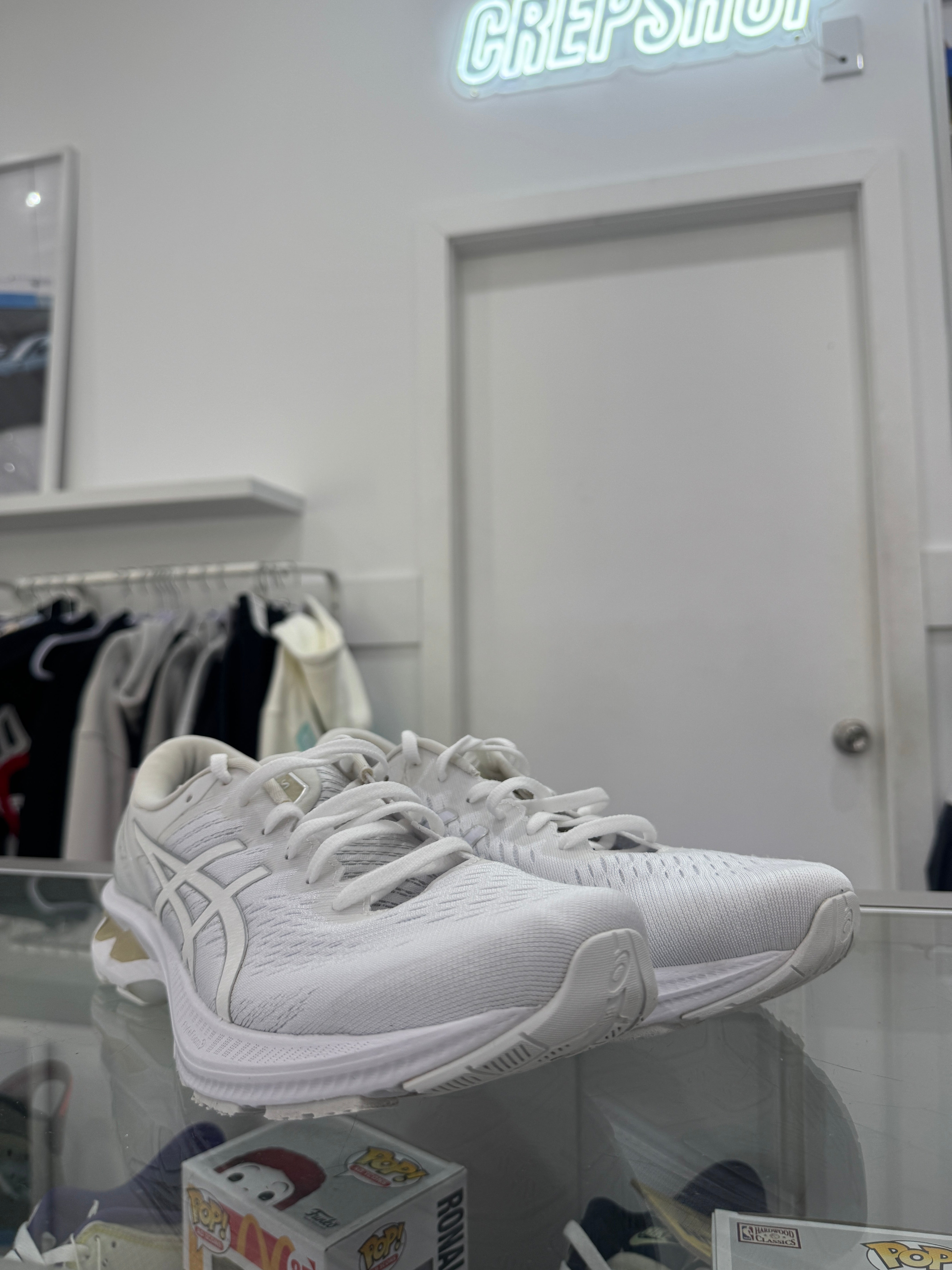 Used ASICS GEL-Kayano 27 Triple White