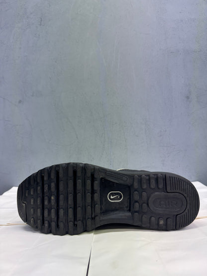 Used Air Max 2013 Black Orange US Men's 11 - Women's 12.5