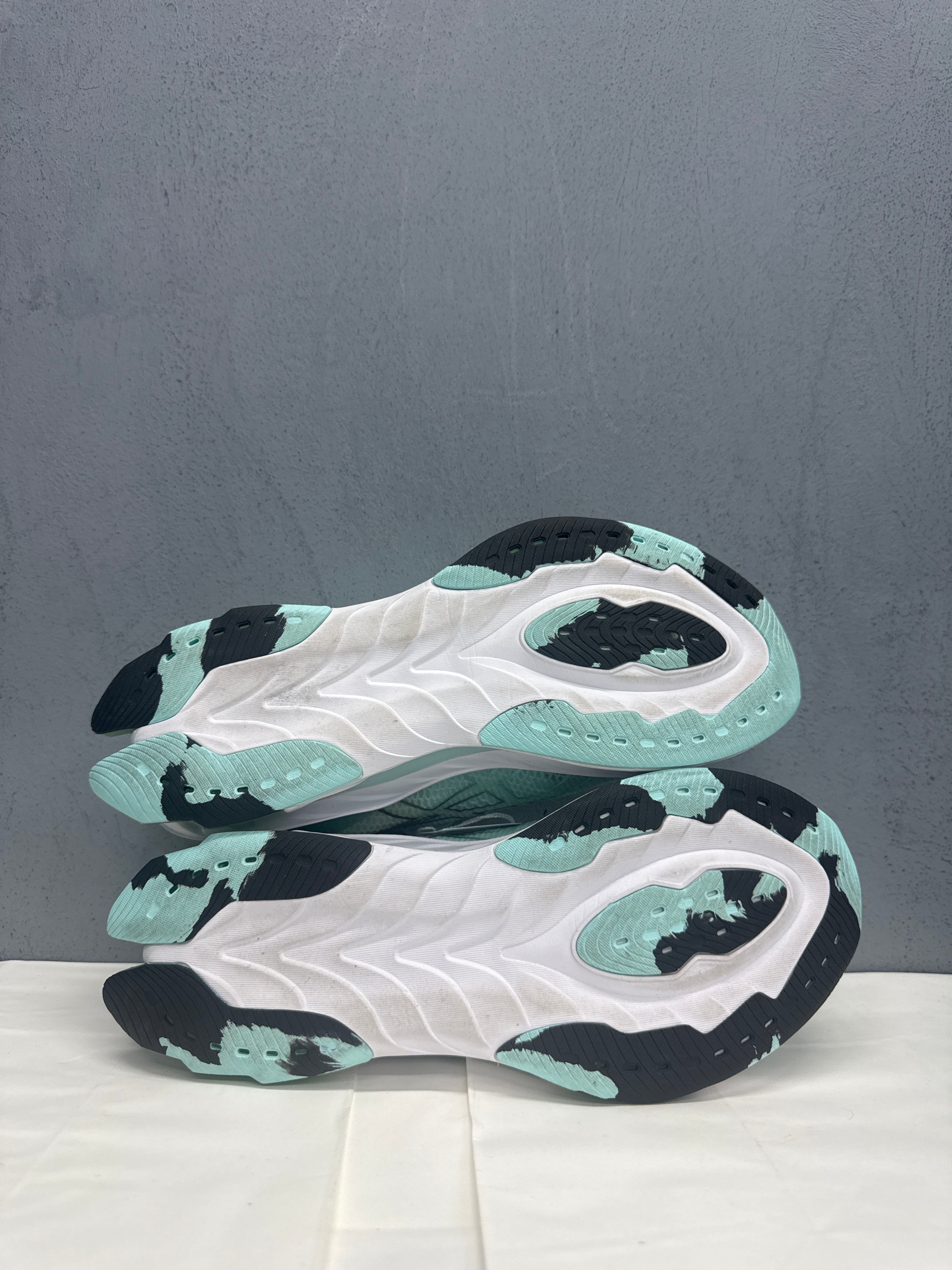 Used GEL- Kinsei Blast Teal Blue Women's