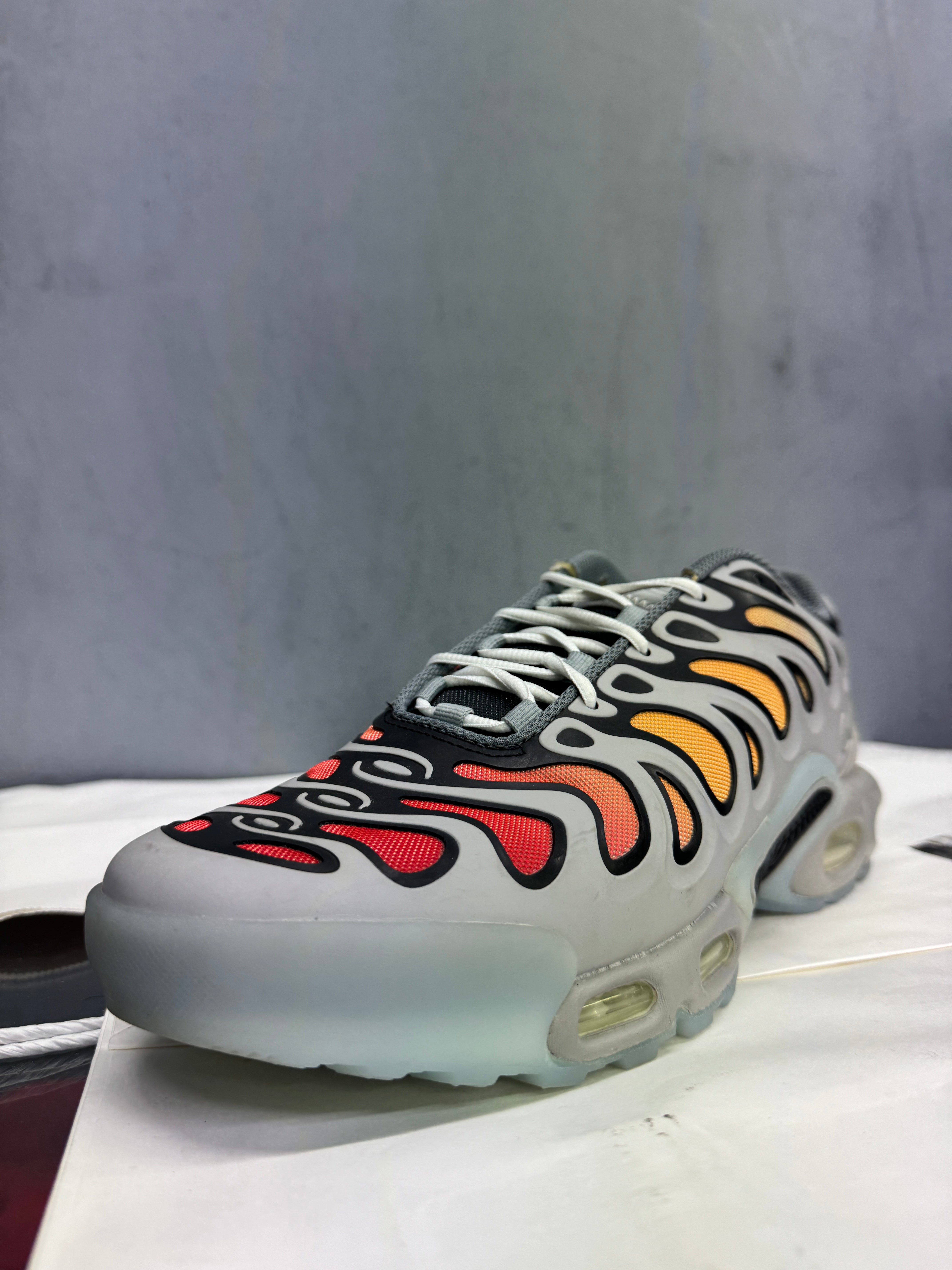 Used Nike Air Max Plus TN 'Drift Light Smoke Grey'