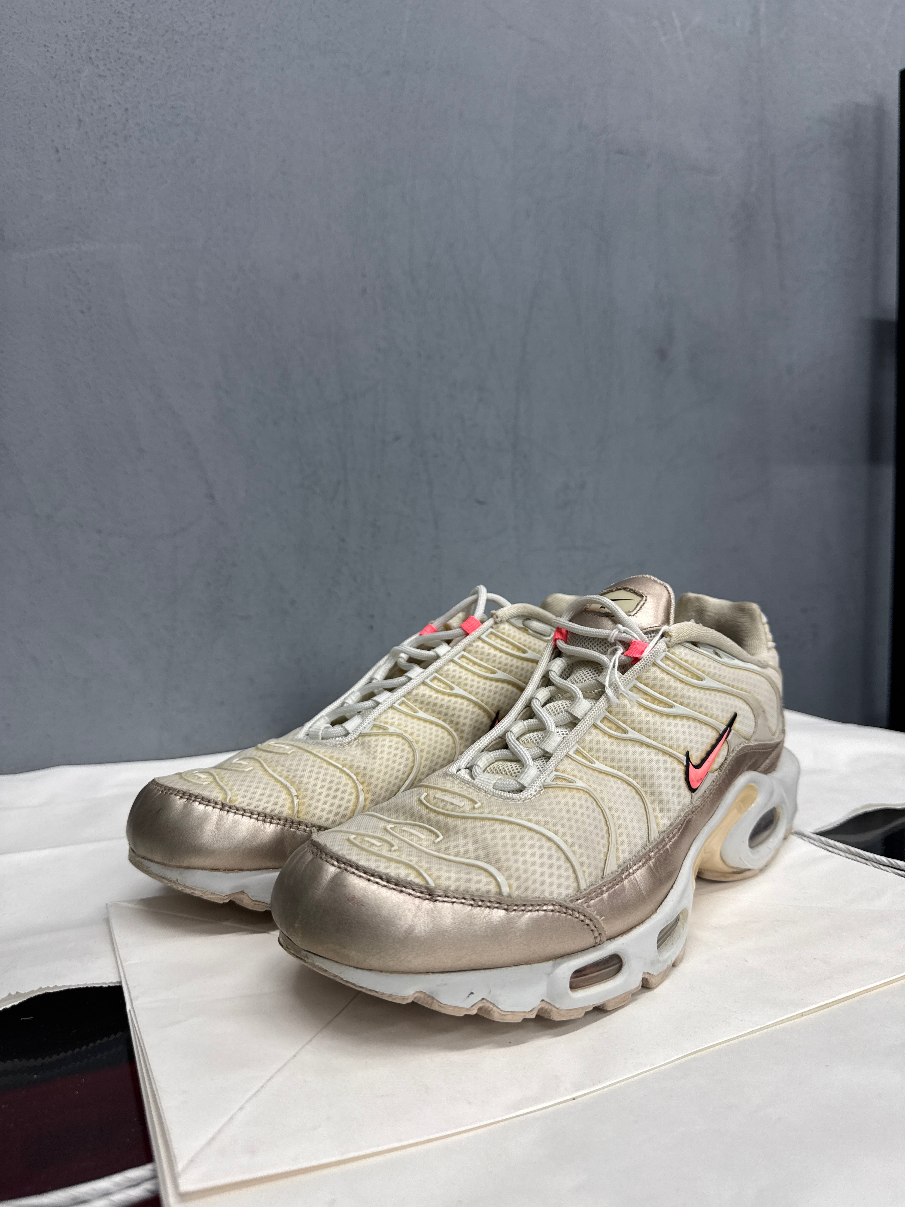 Used Nike Air Max Plus TN 'Light Orewood Brown'