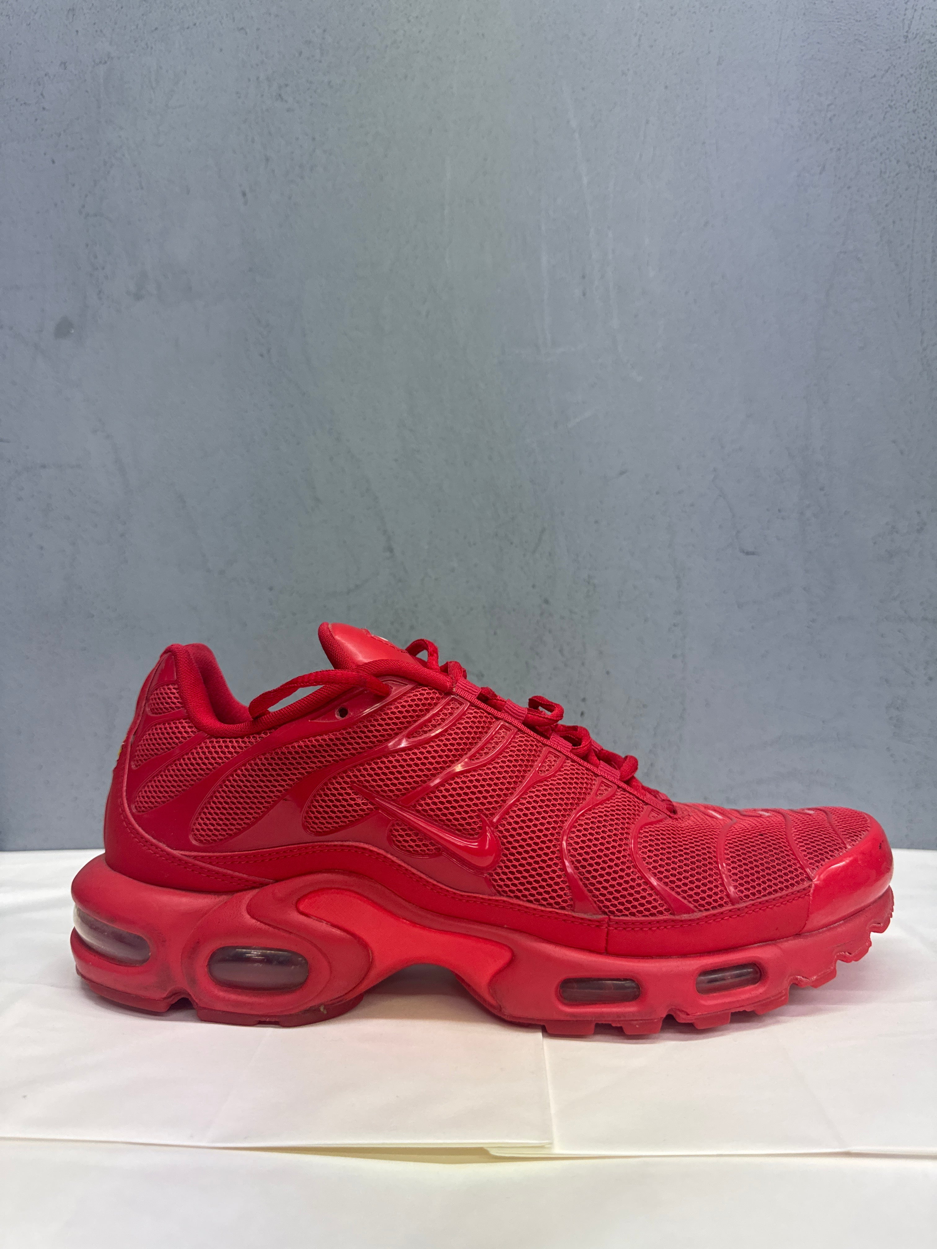 Used Nike Air Max Plus TN 'Lava Red'