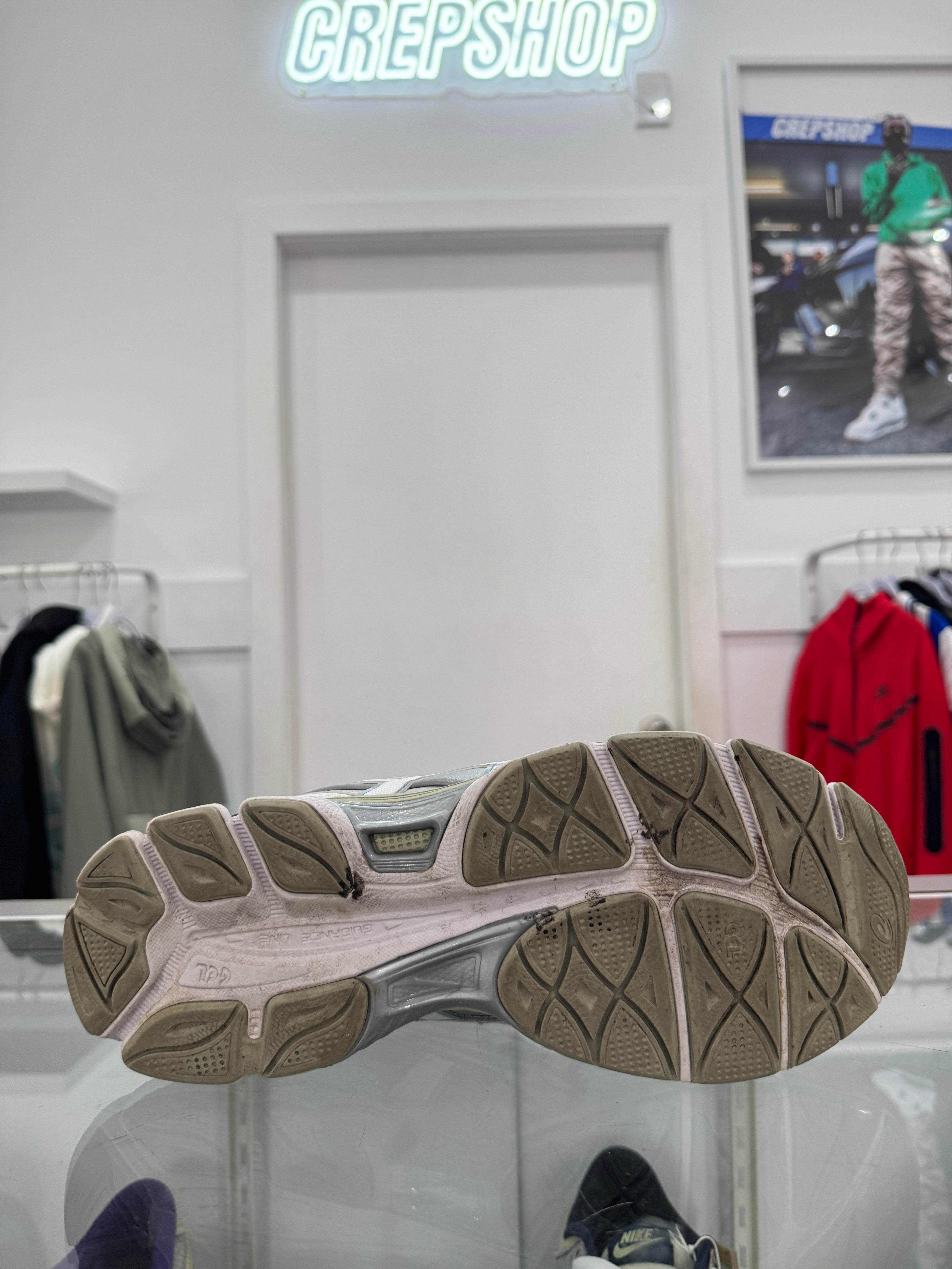 Used ASICS Gel-NYC 2055 Cream Dolphin