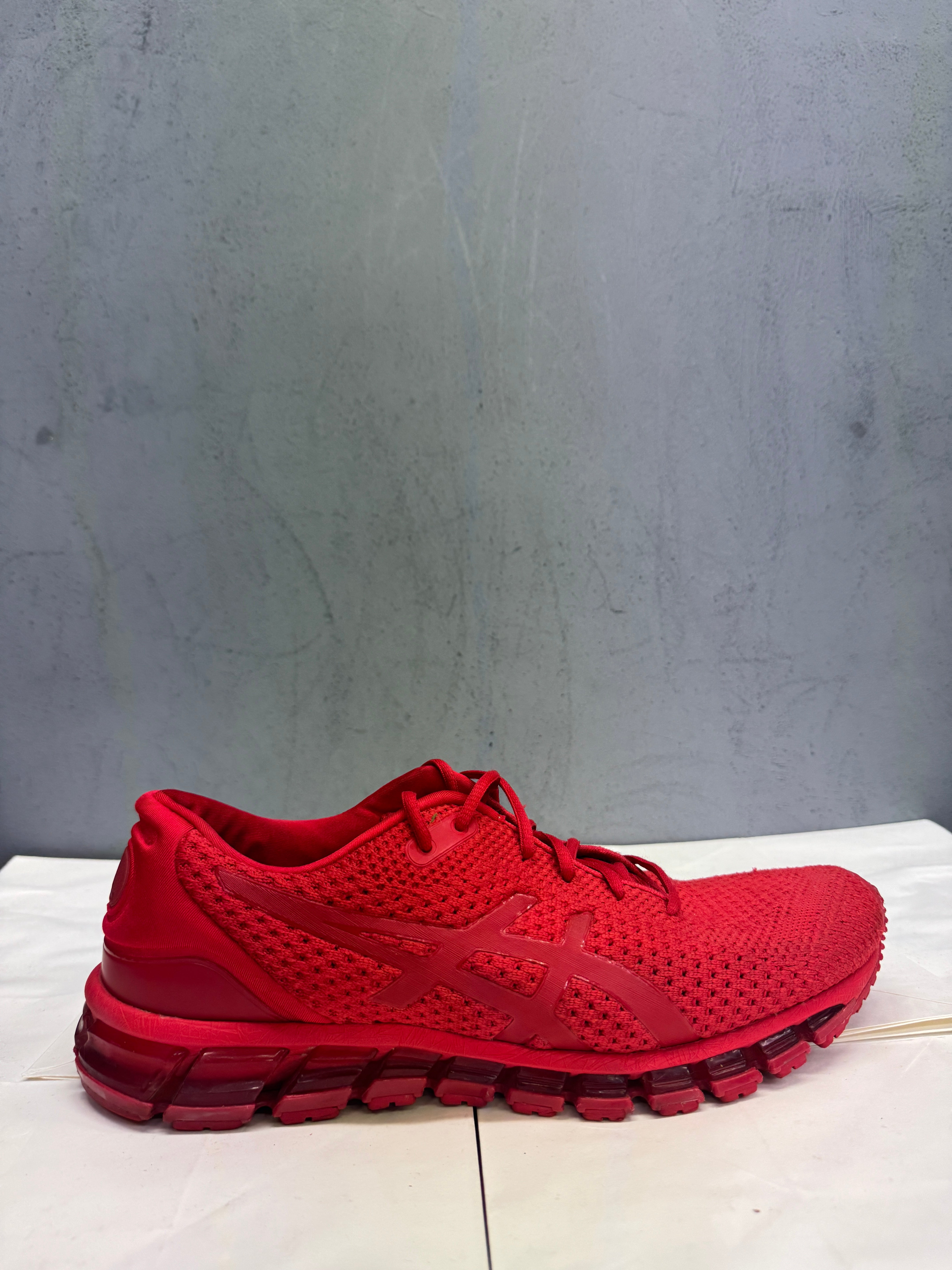 Used GEL-Quantum 360 Knit 2 Classic Red