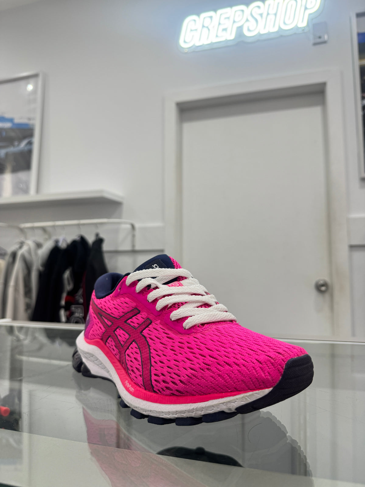 Used ASICS GT-1000 9 Pink Glo