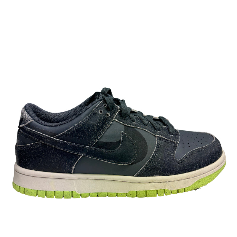 Used Dunk Low SE GS Halloween Cauldron US 7Y - Women's 8.5