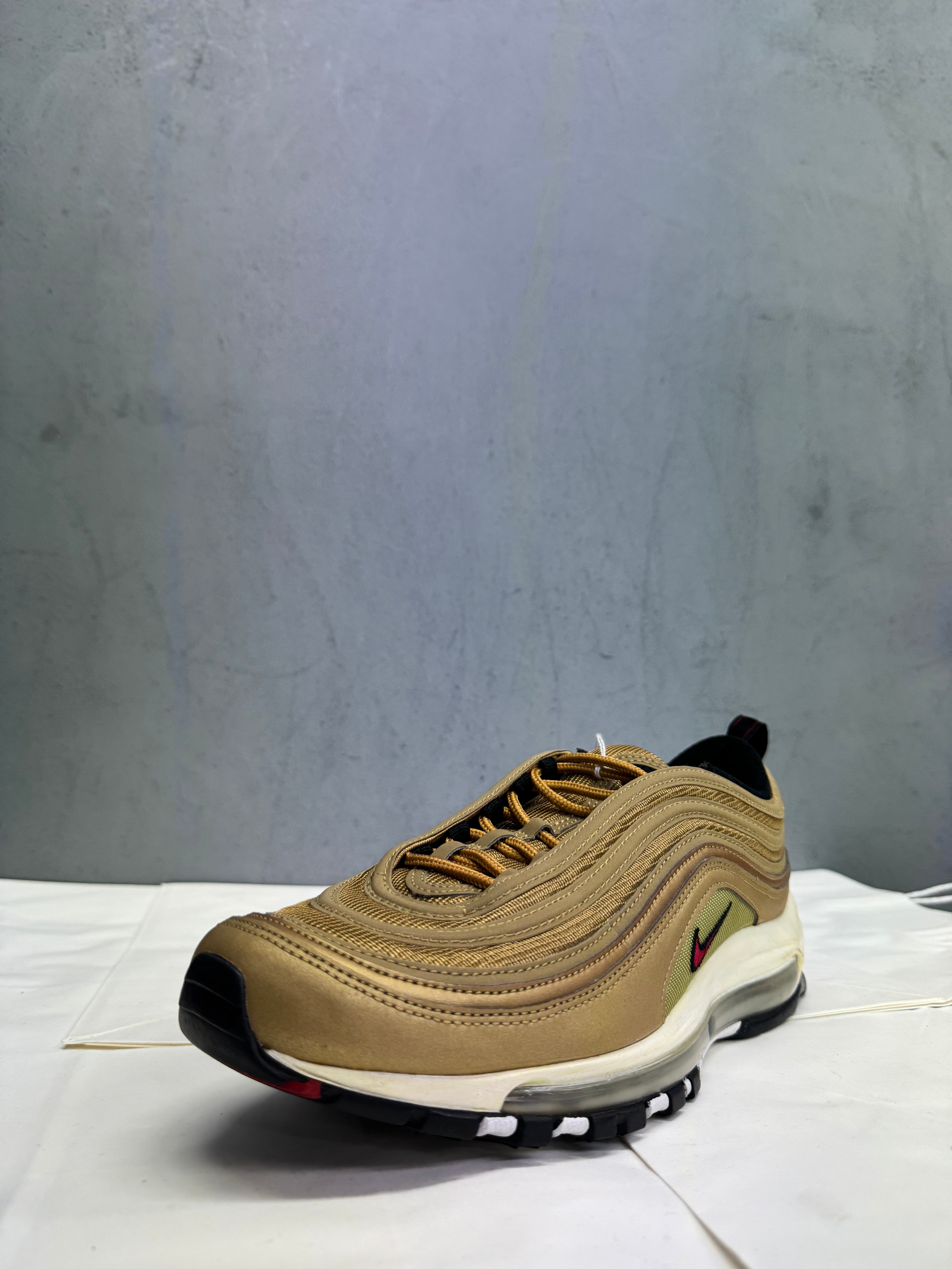Used Air Max 97 Metallic Gold