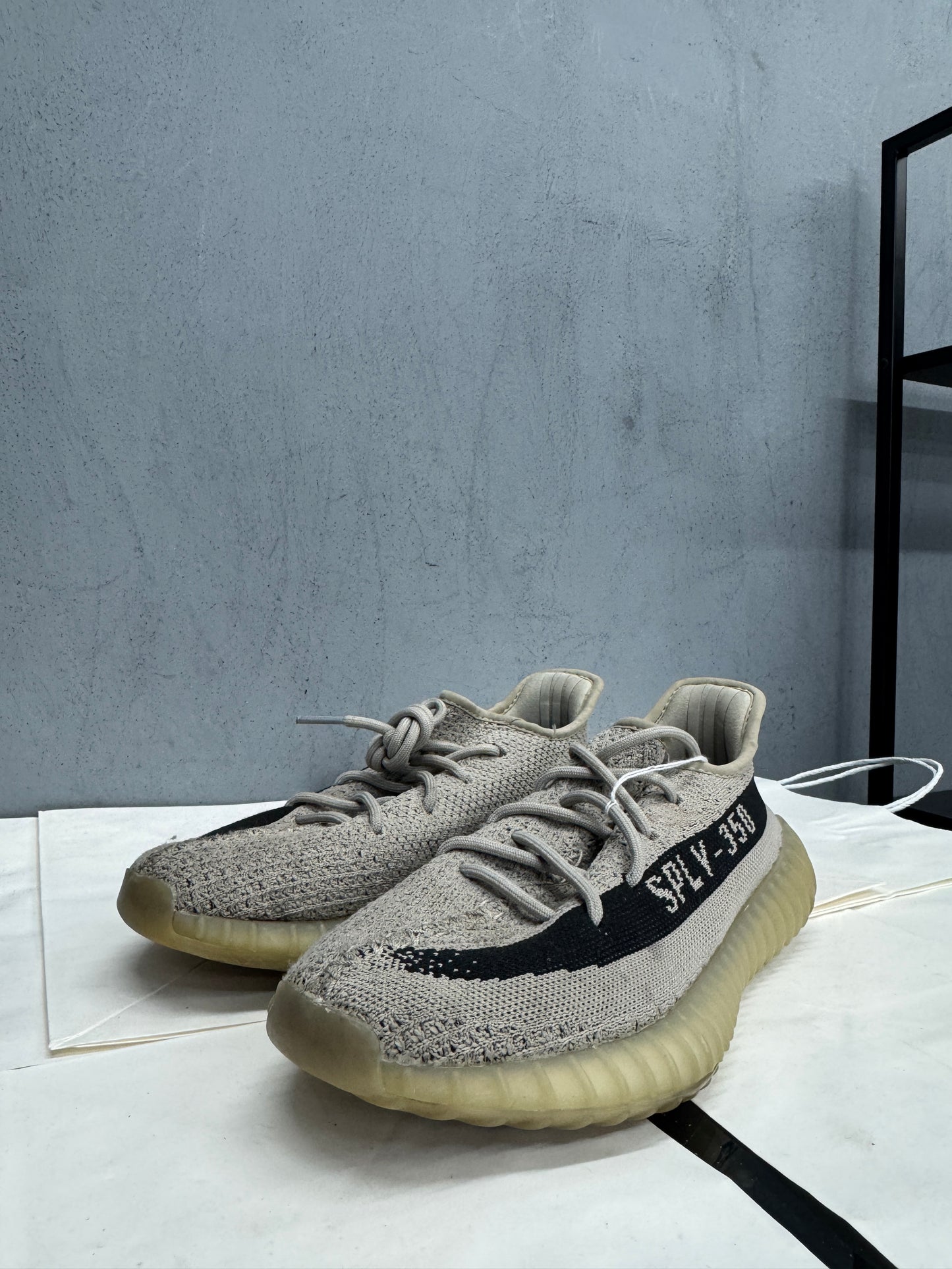 Used Yeezy Boost 350 V2 Slate US Men's 7 - Women's 8.5