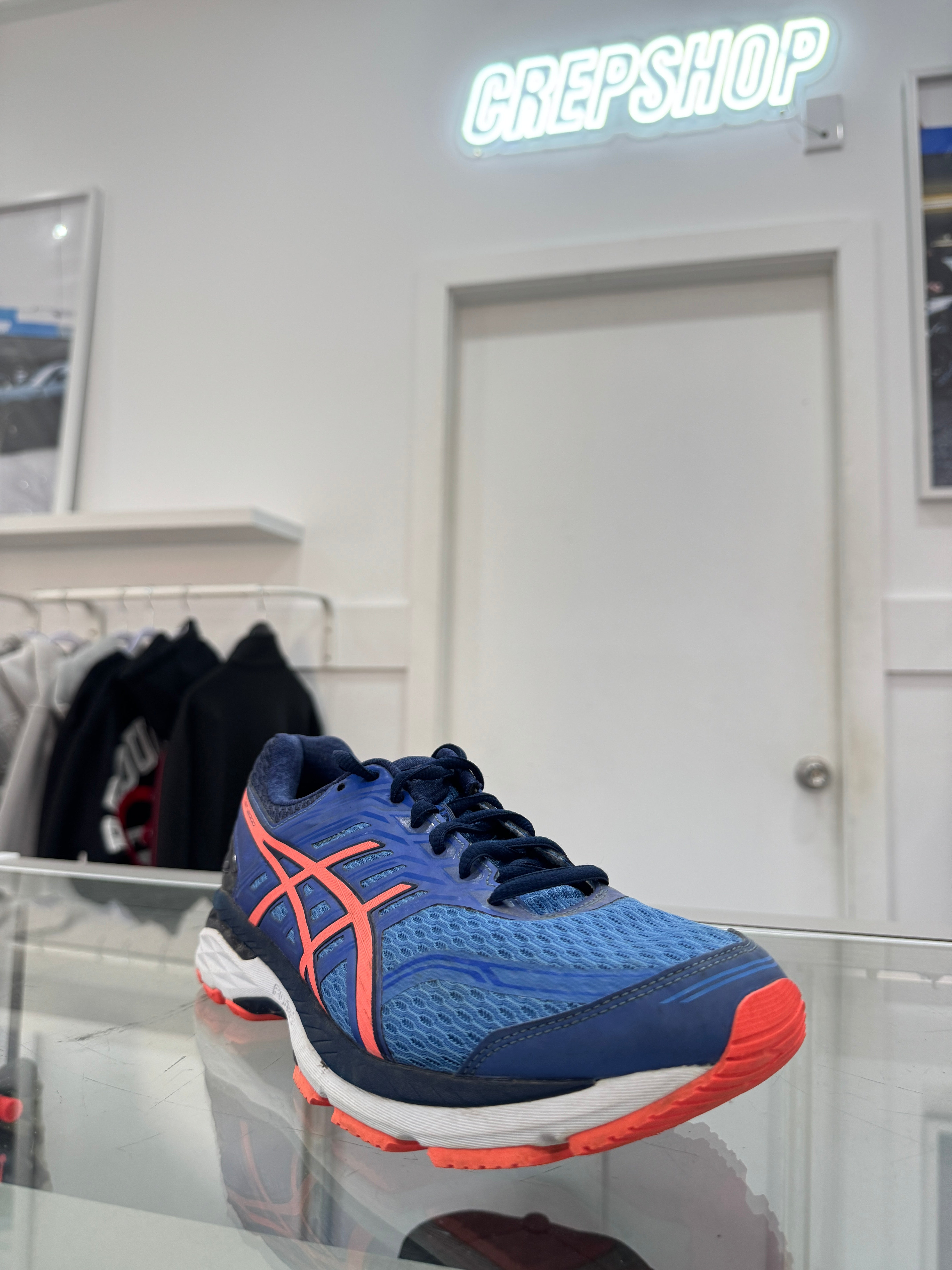 Used ASICS GT-2000 5 Regatta Blue Coral