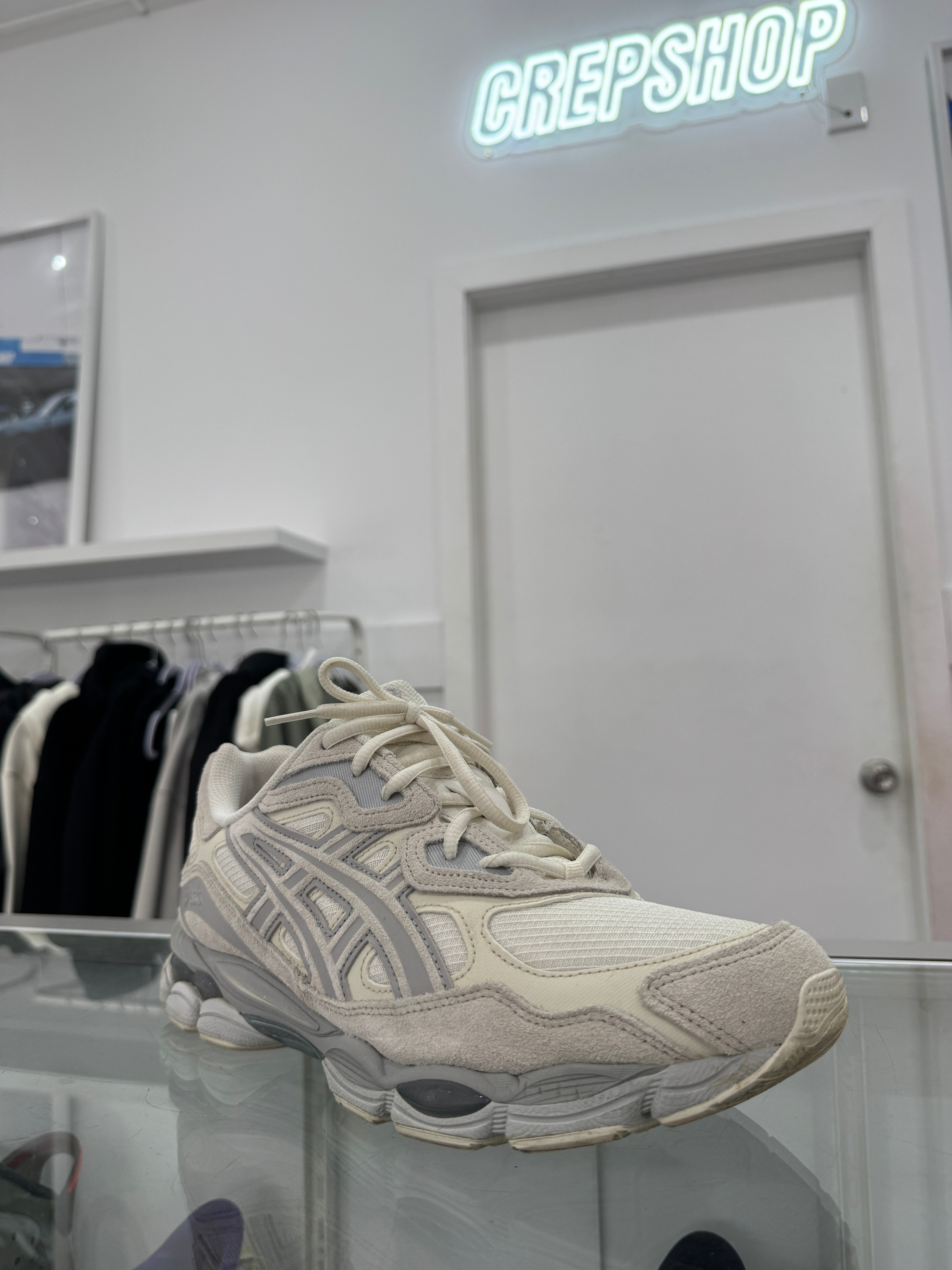 Used ASICS Gel-NYC Cream