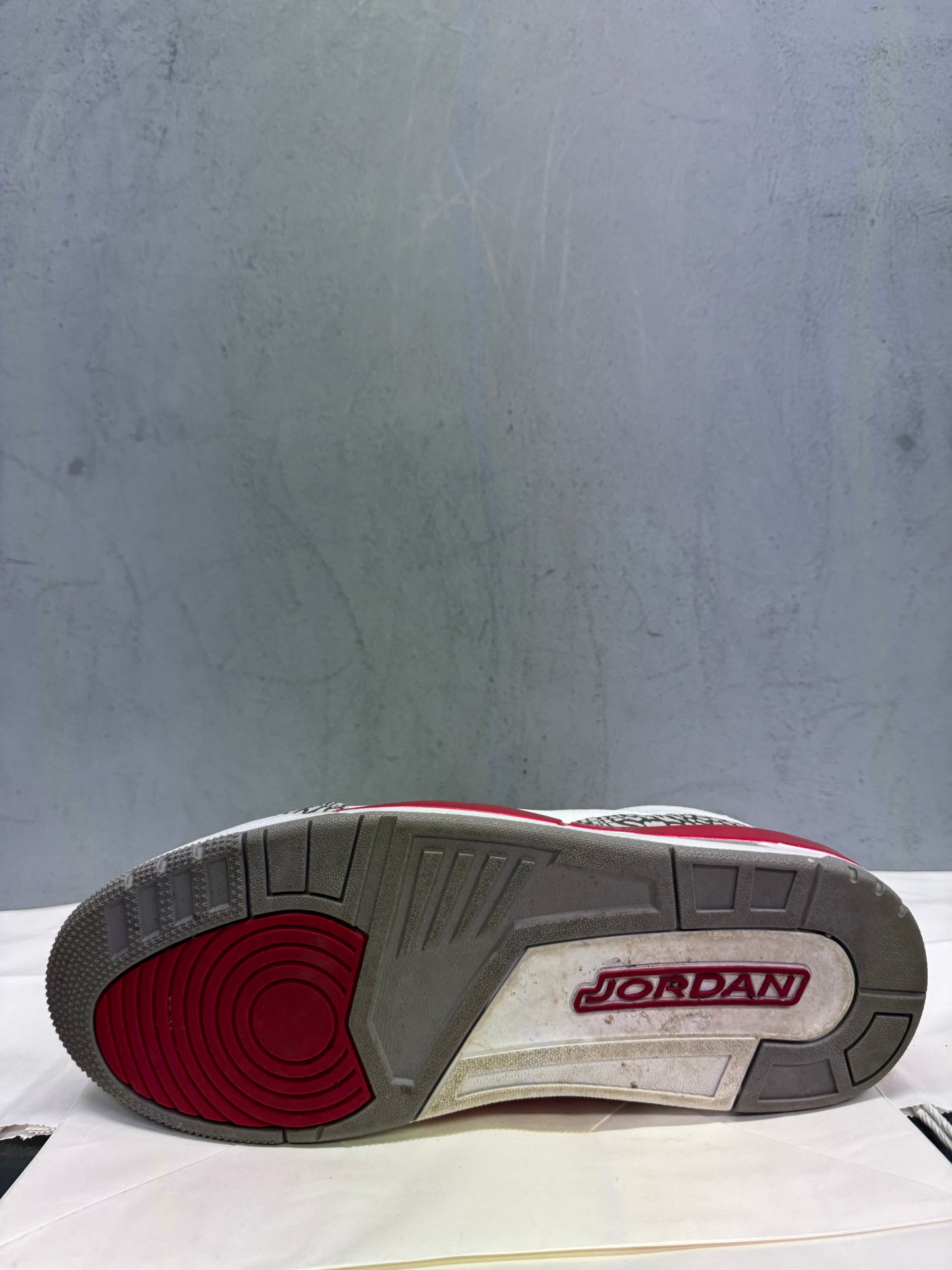 Used Air Jordan 3 Retro Cardinal Red Multiple Sizes