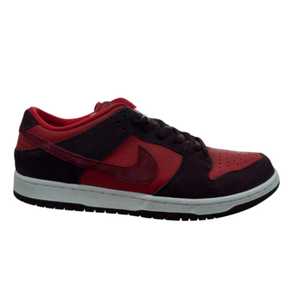 Used Nike Dunk SB Low Cherry