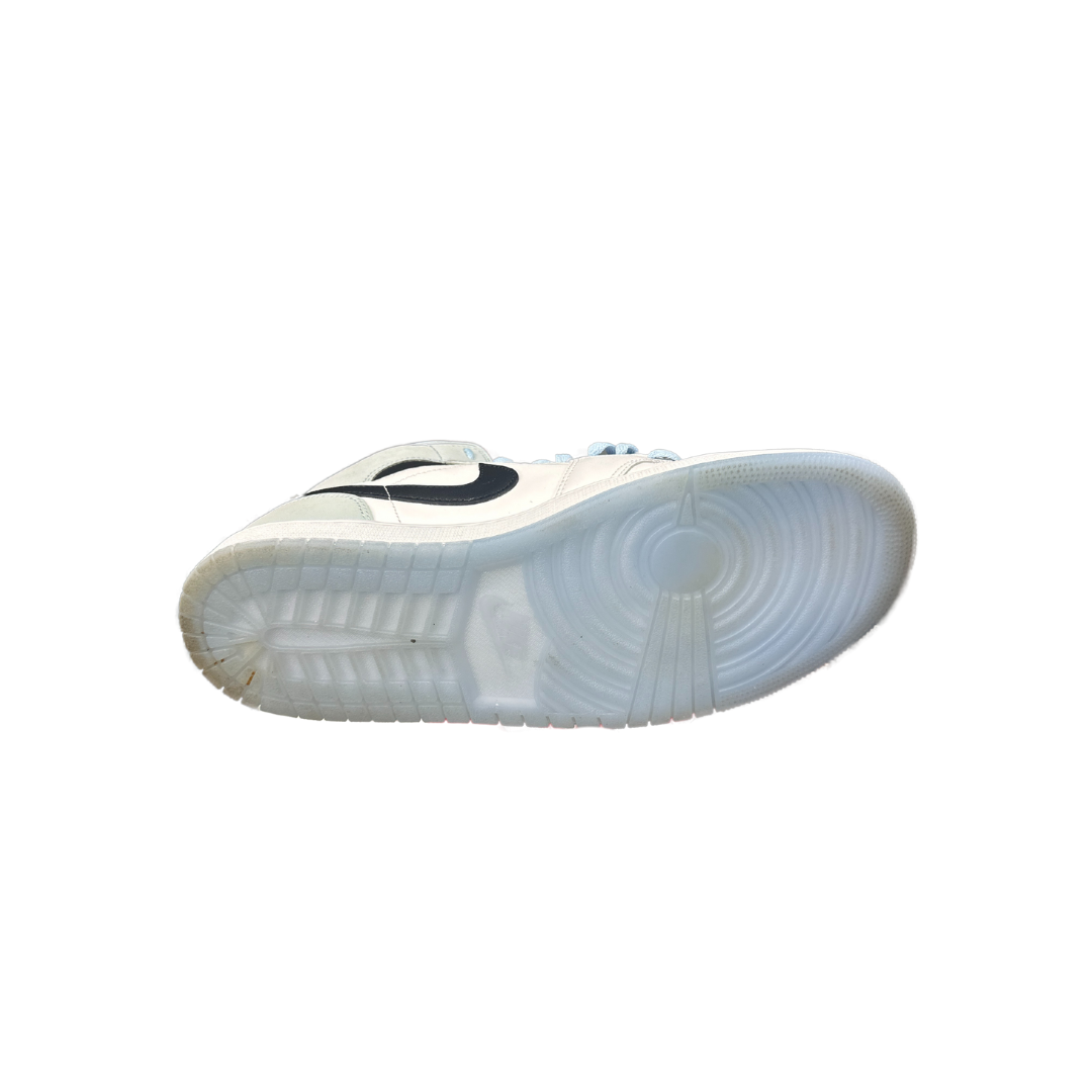 Used "Air Jordan 1 Mid SE 'White Ice Blue" 45669