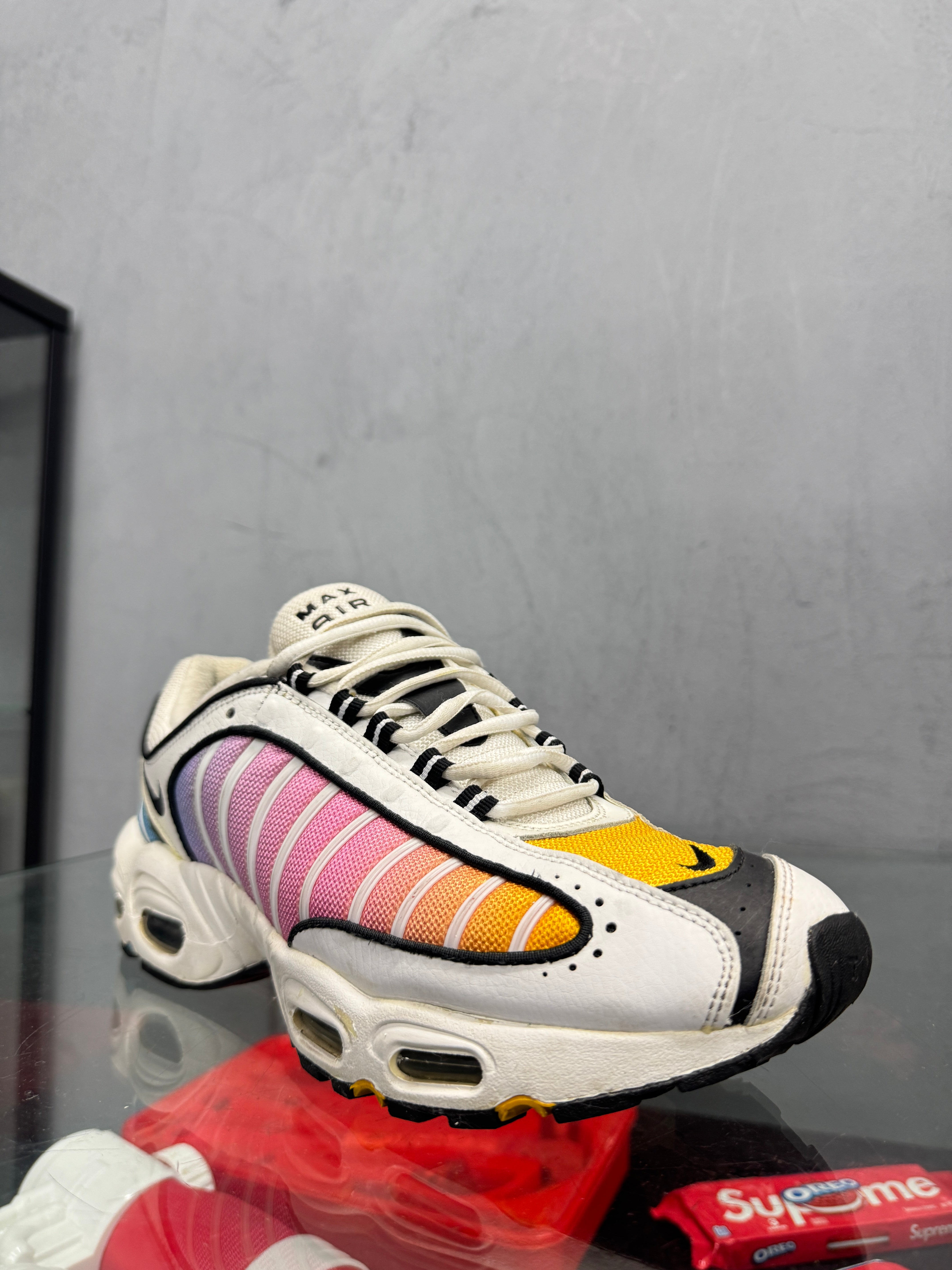 Used Nike Air Max Tailwind 4 'Rainbow'