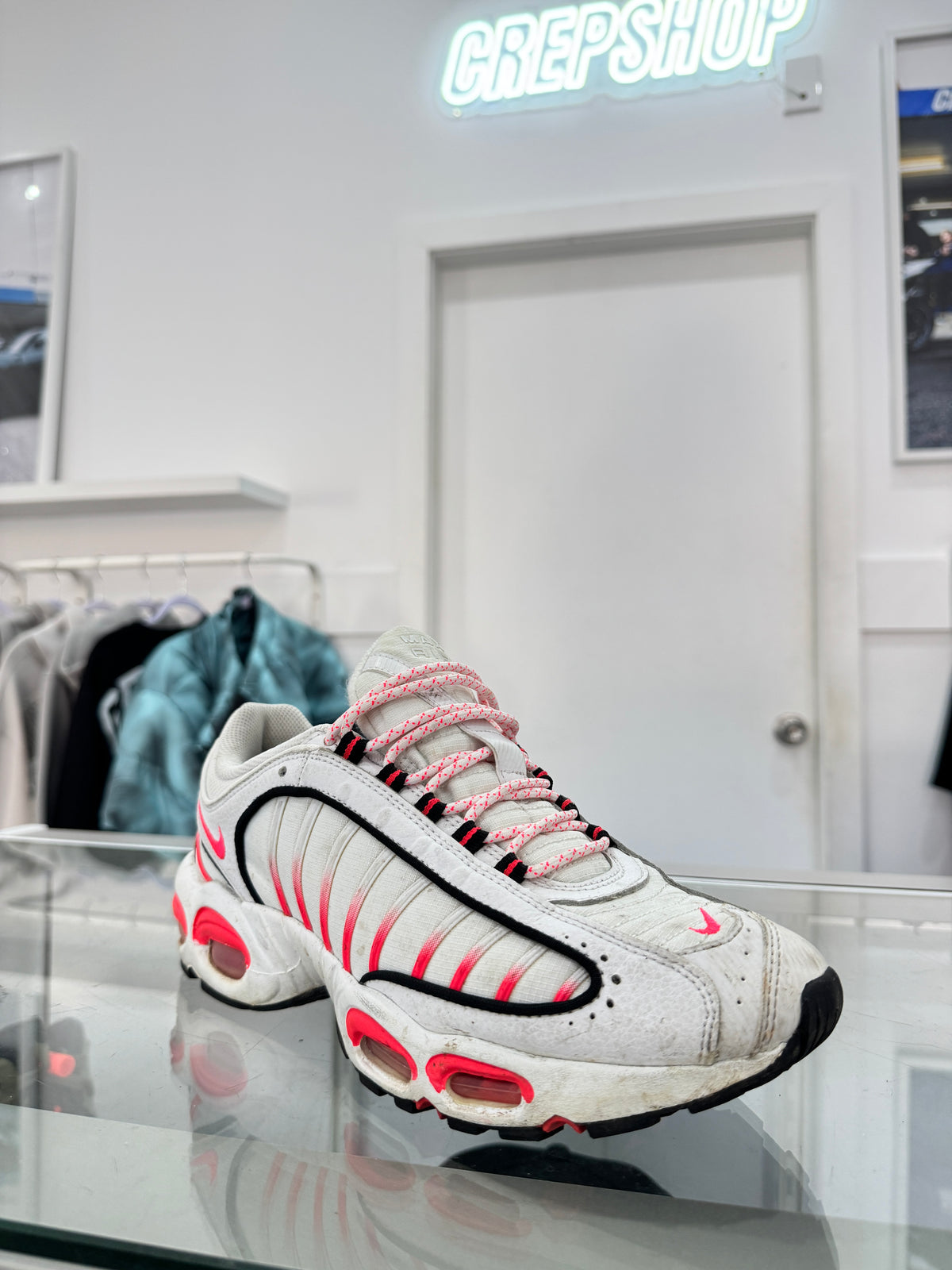 Used Nike Air Max Tailwind 4 White Pink