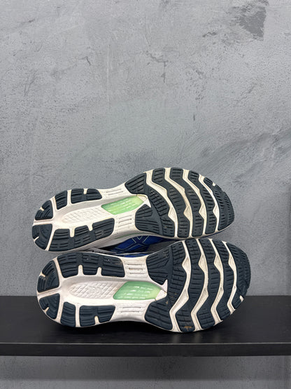 Used GEL-Kayano 28 Blue White Women's US Women's 10 - Men's 8.5