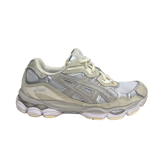 Used GEL-NYC White Cream Silver Multiple Sizes