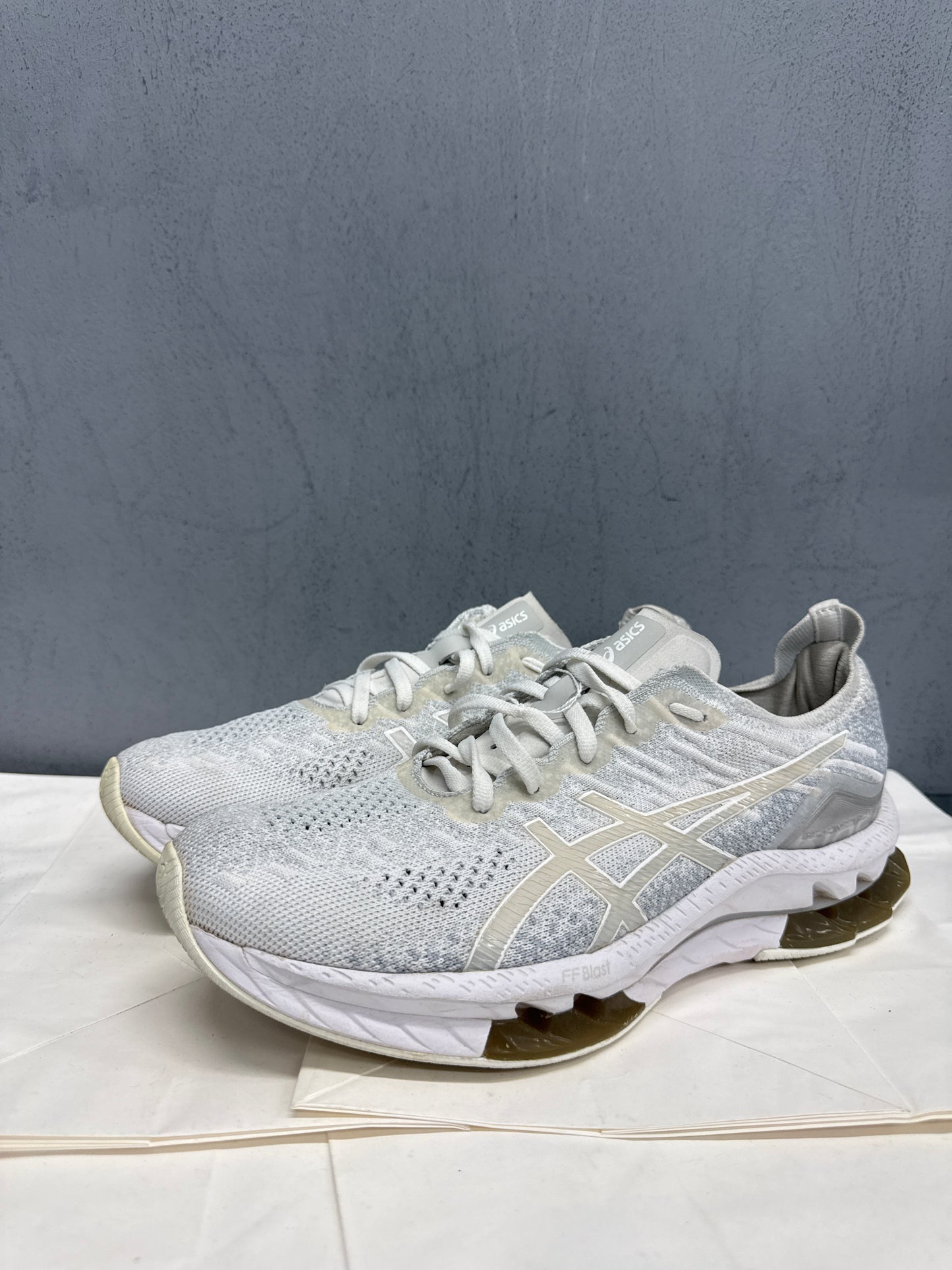 Used GEL-Kinsei Blast Snow US Men's 10 - Women's 11.5