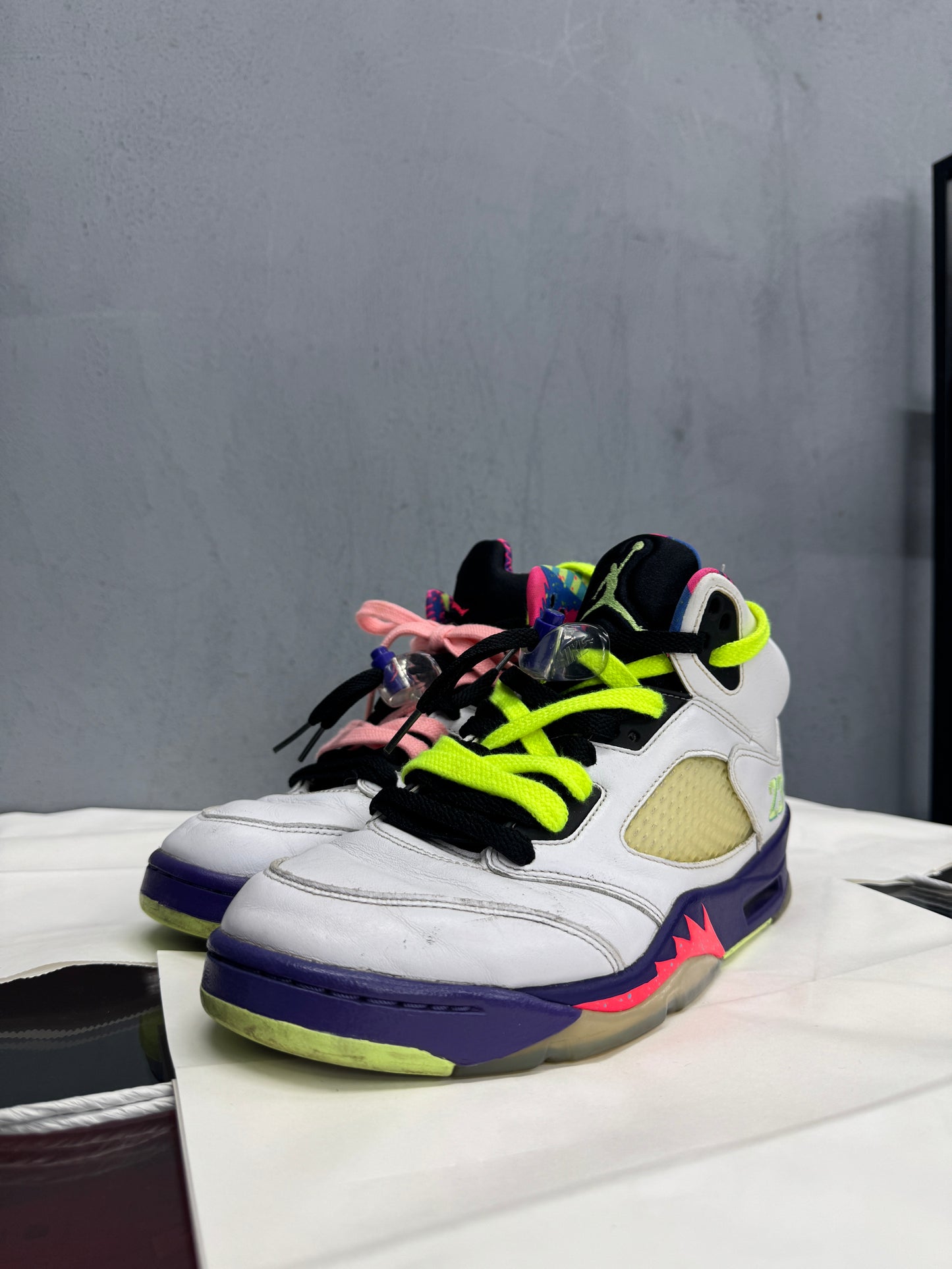 Used Jordan 5 Retro Alternate Bel Air US Men's 8.5 - Women's 10