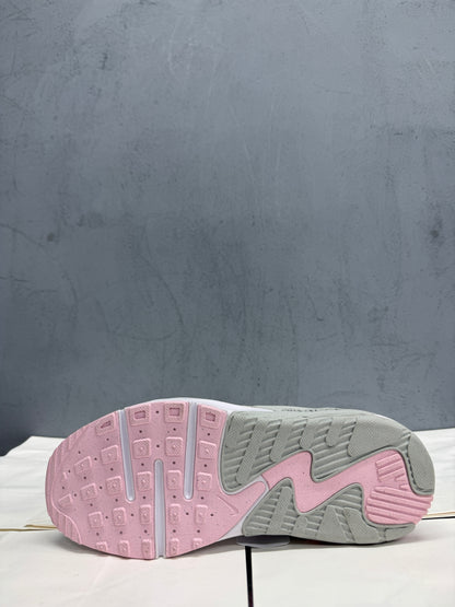 Used Air Max Excee White Pink Foam Grey Fog US 5Y - Women's 6.5