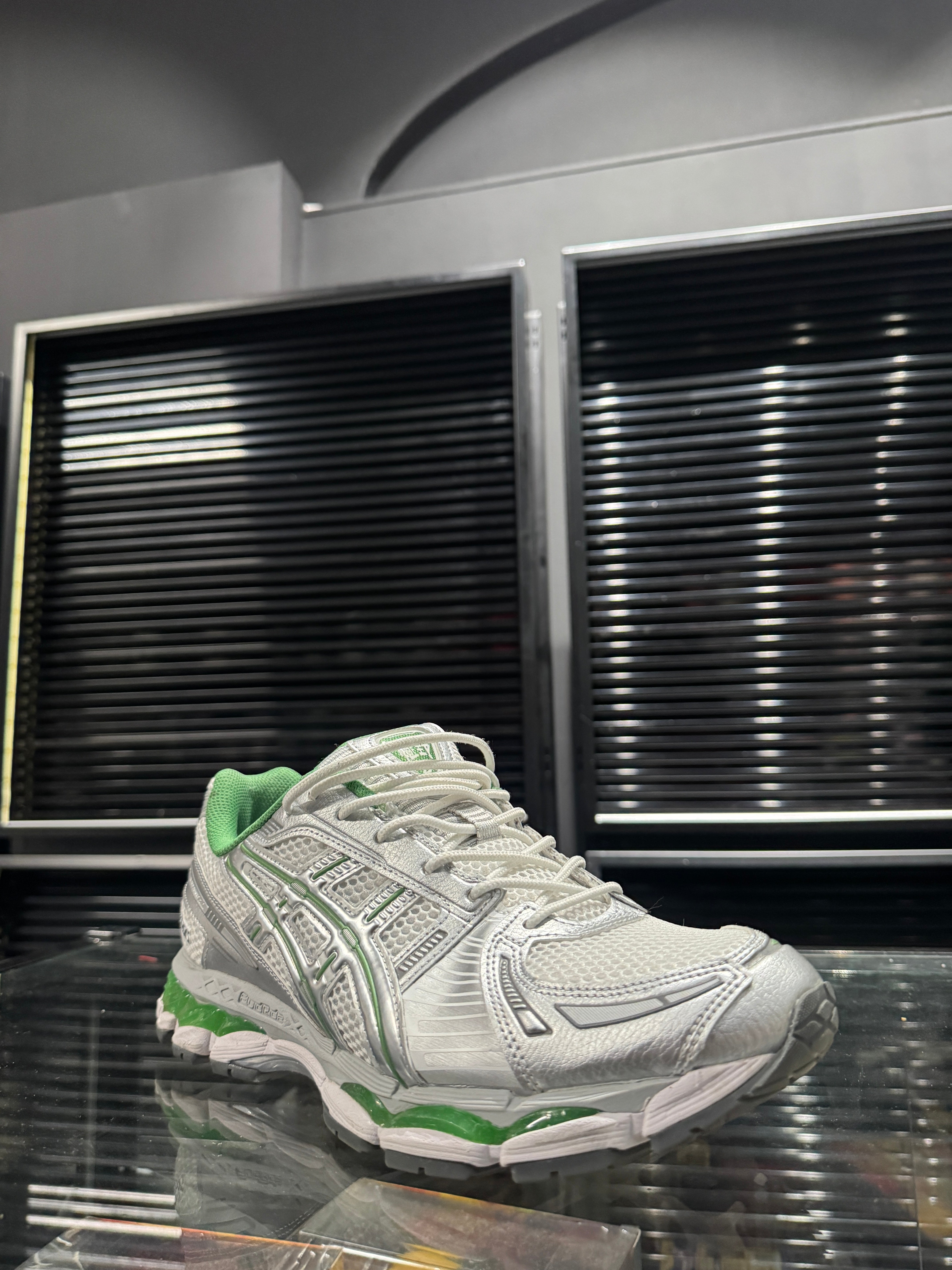 Used ASICS GEL-Kayano 12.1 Silver Green
