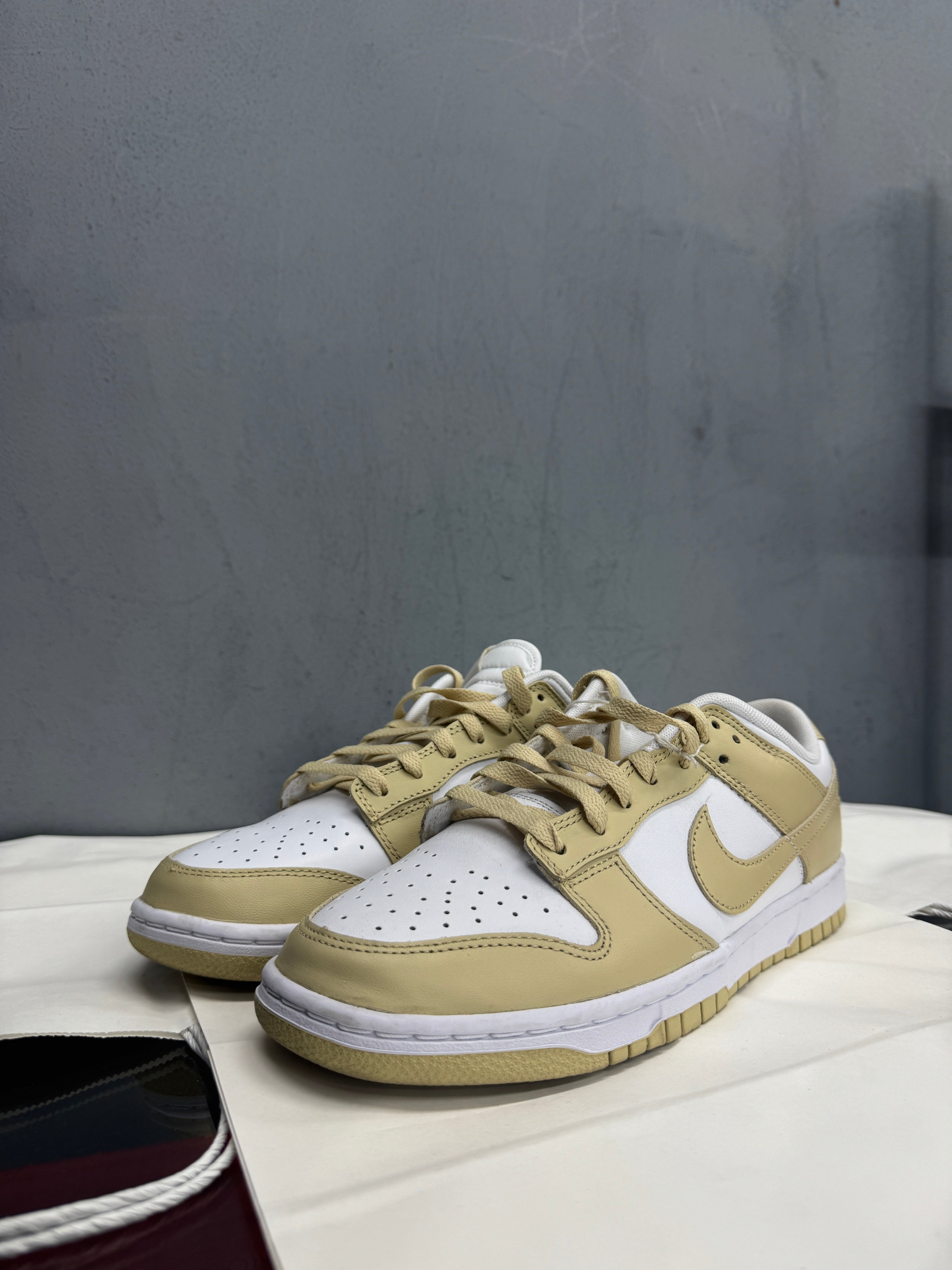 Used Dunk Low Team Gold
