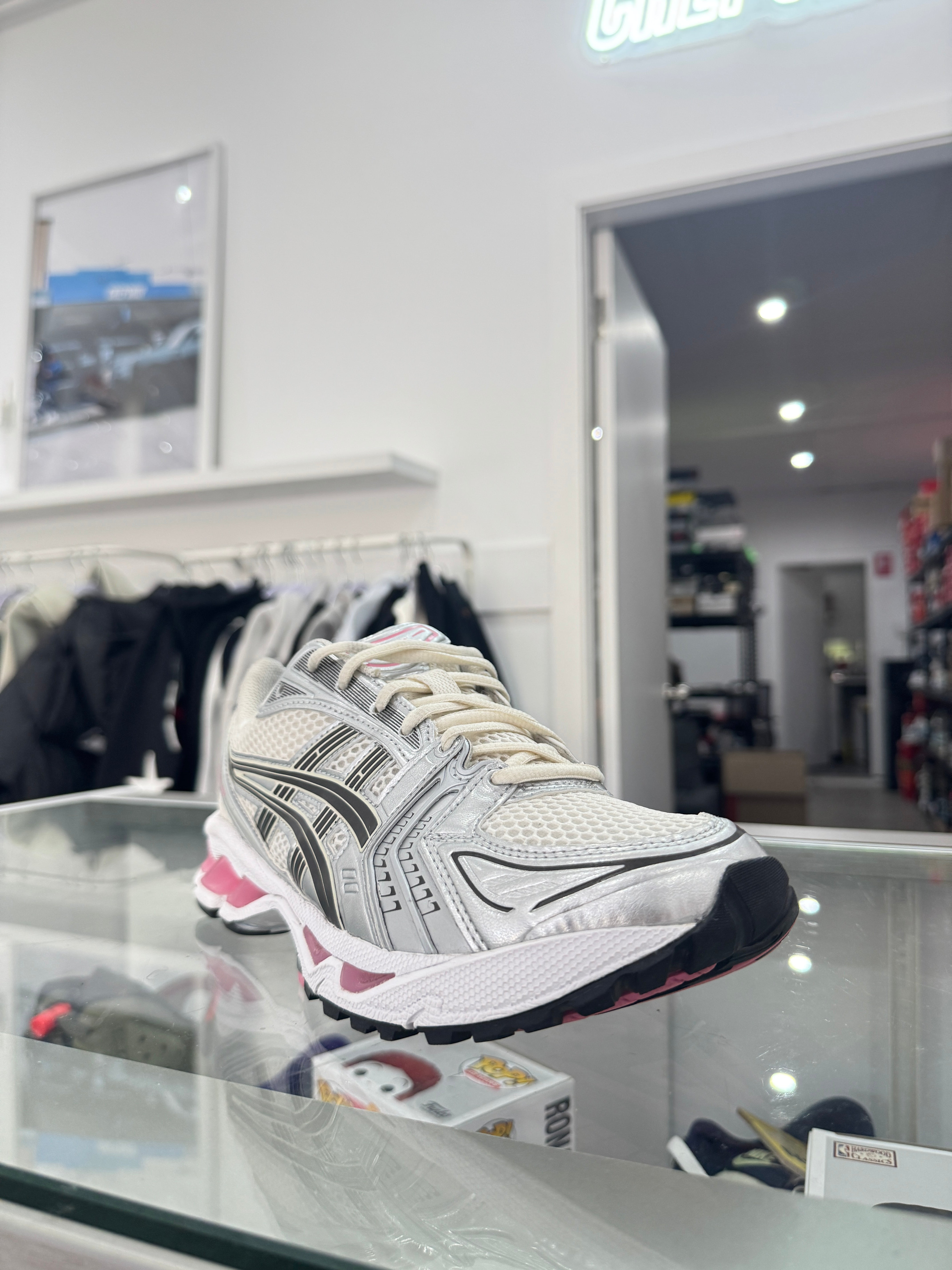 Used ASICS Gel Kayano 14 'Sweet Pink'
