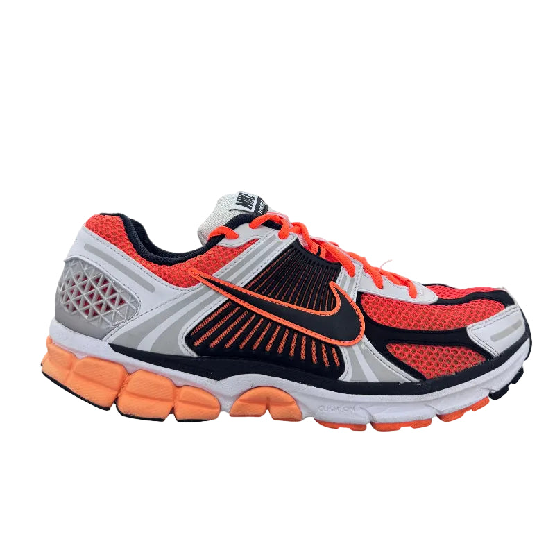 Used Nike Vomero Orange Black White